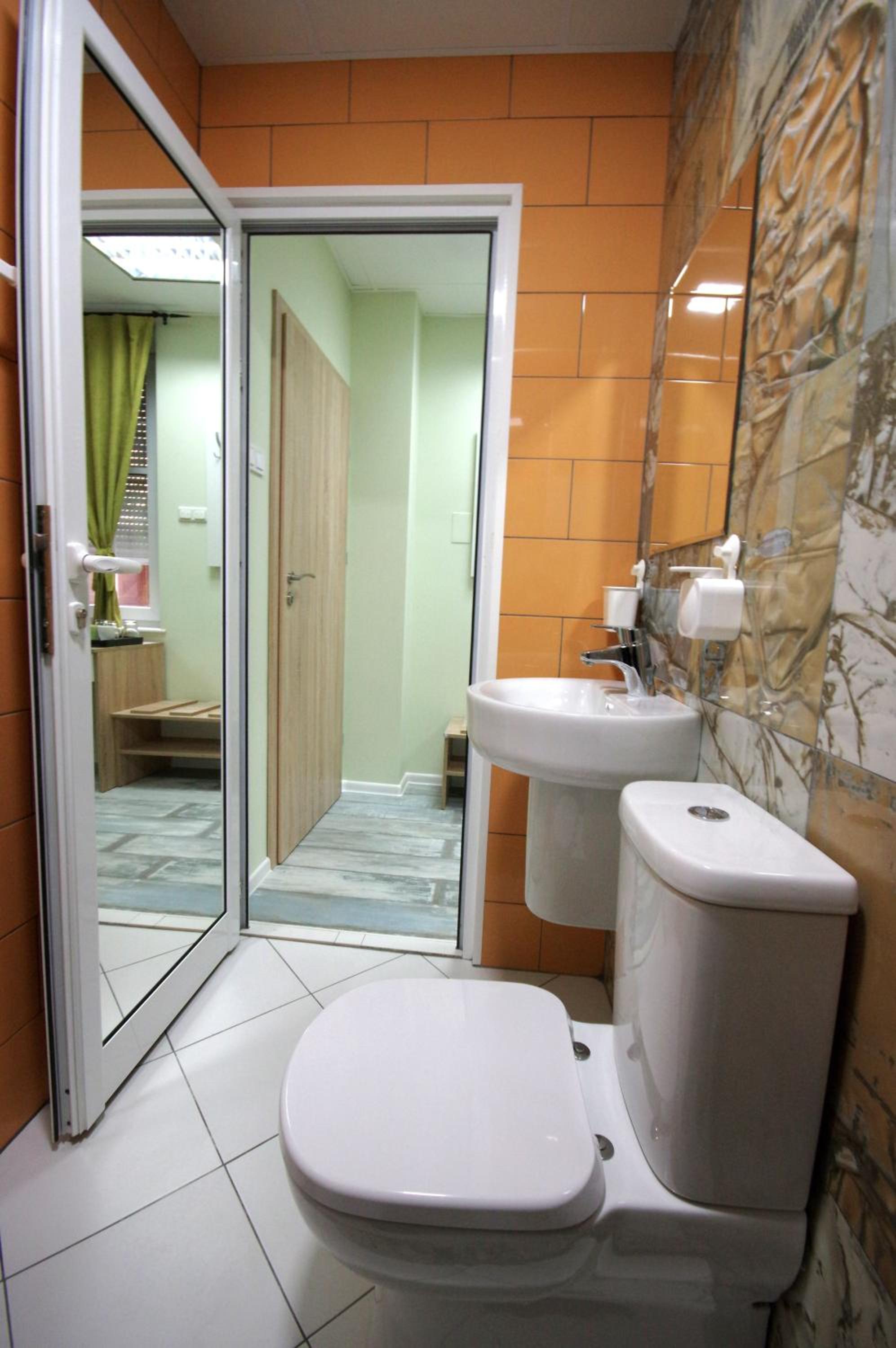Guest House 