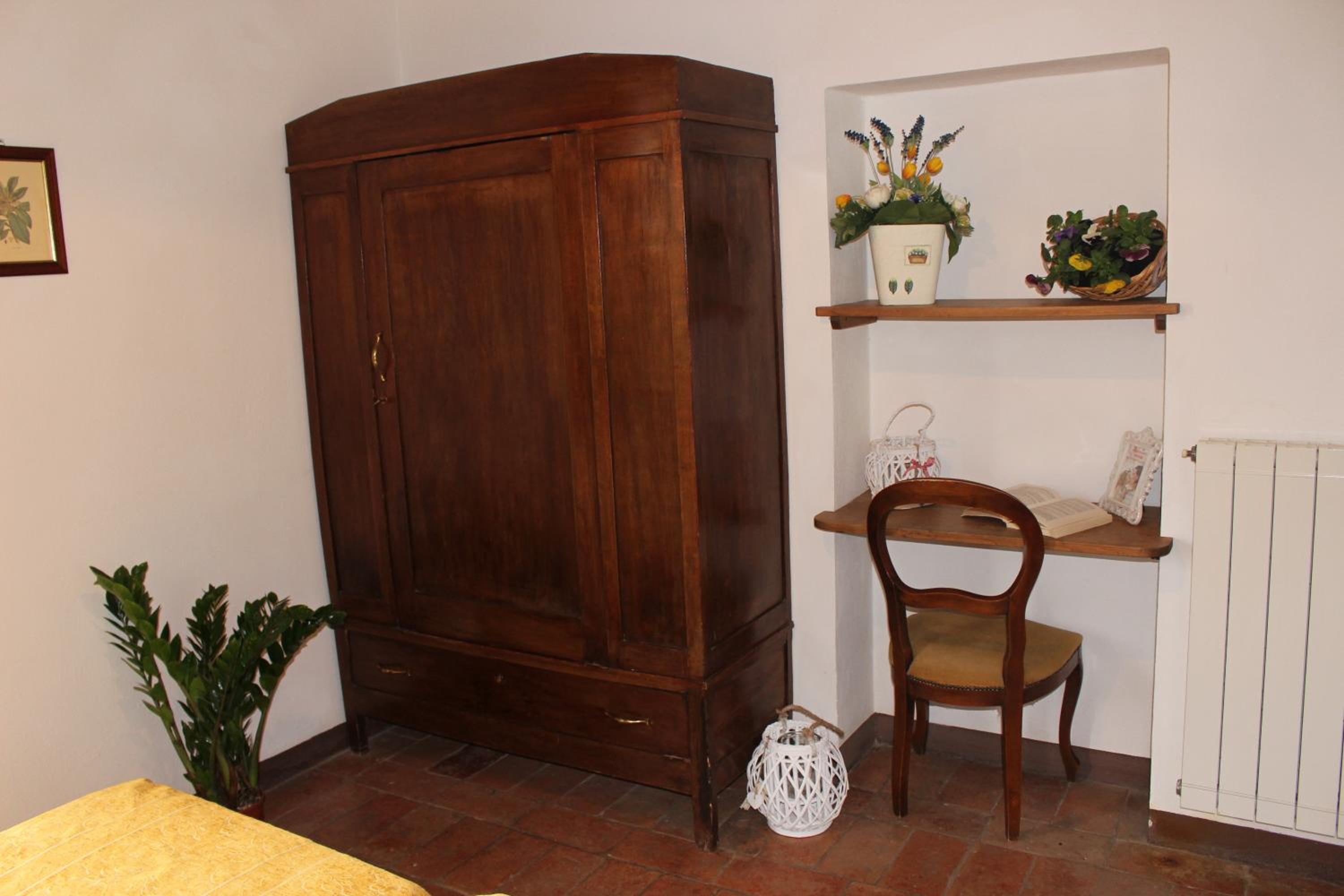 Photo 42