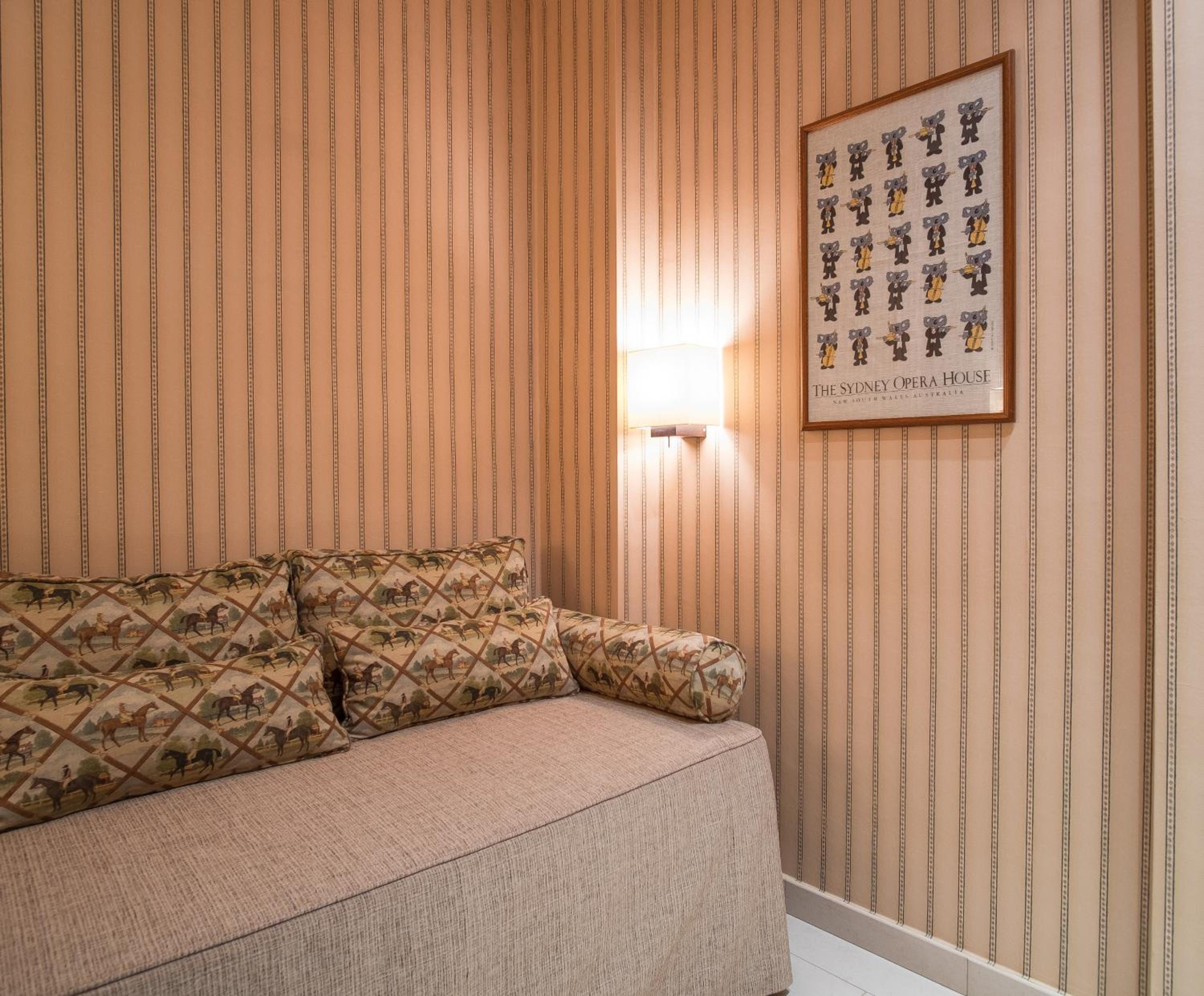Apartaments Suites Sant Jordi