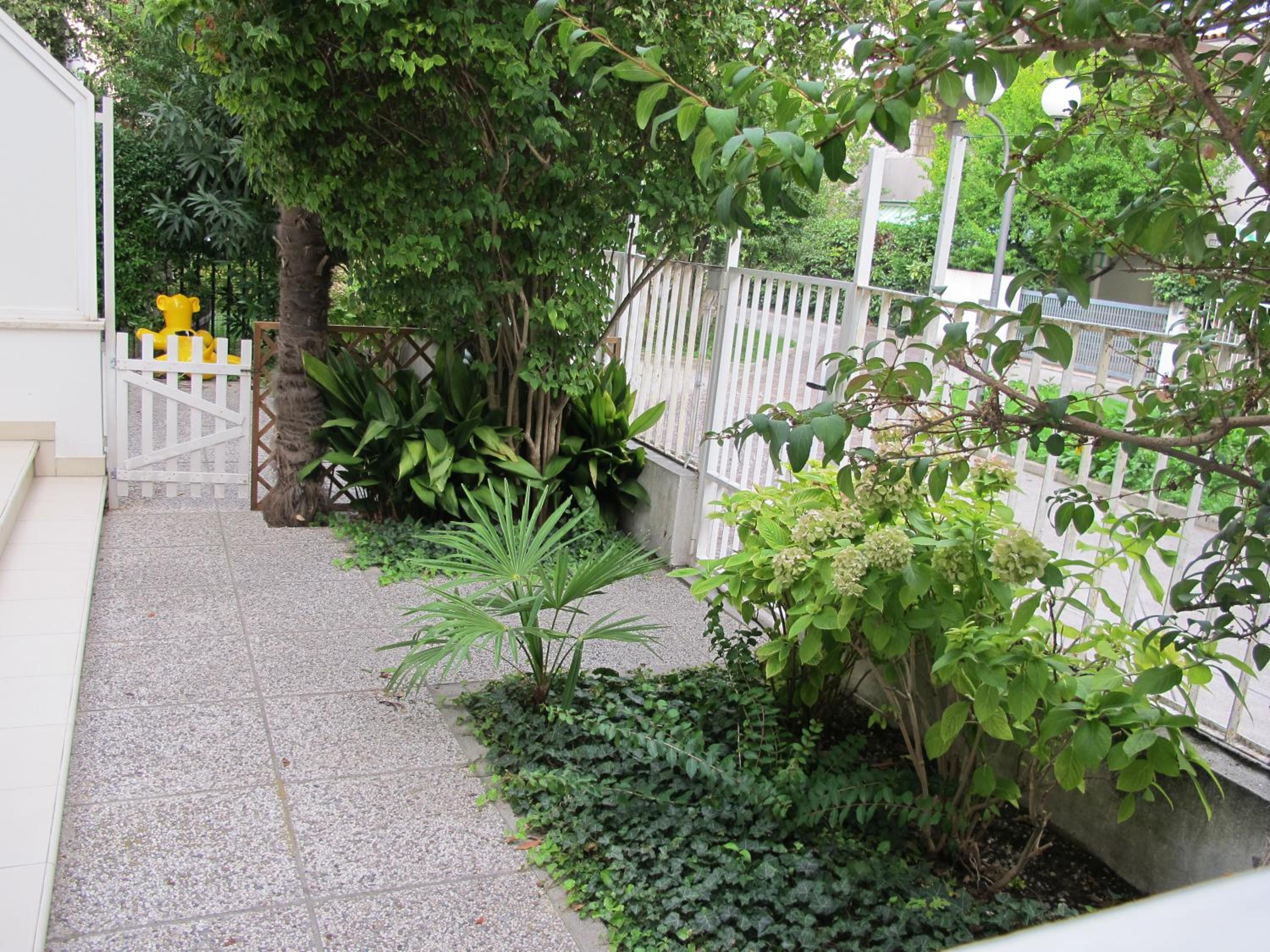 Photo 32