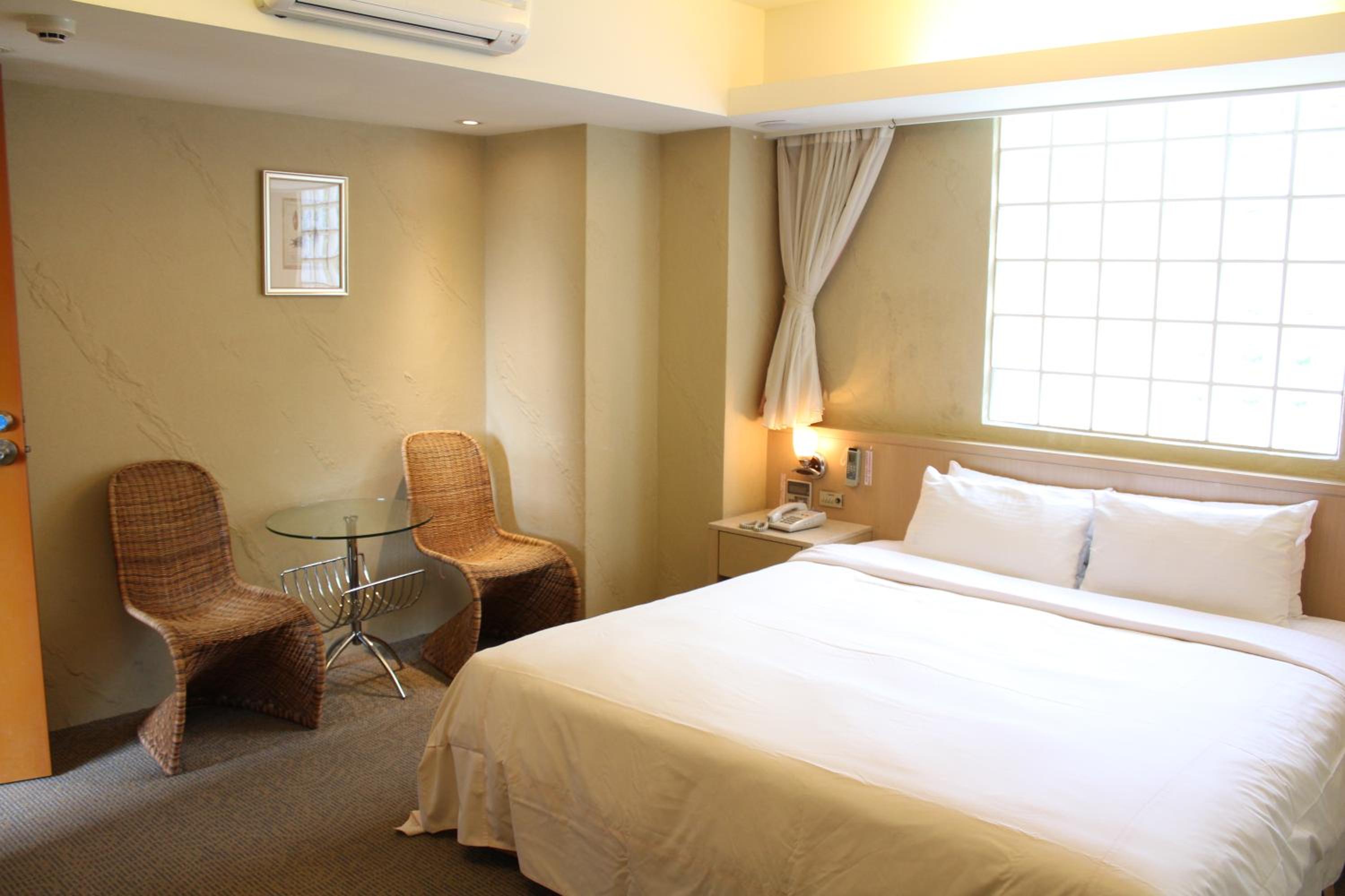 Blue Ocean Hotel