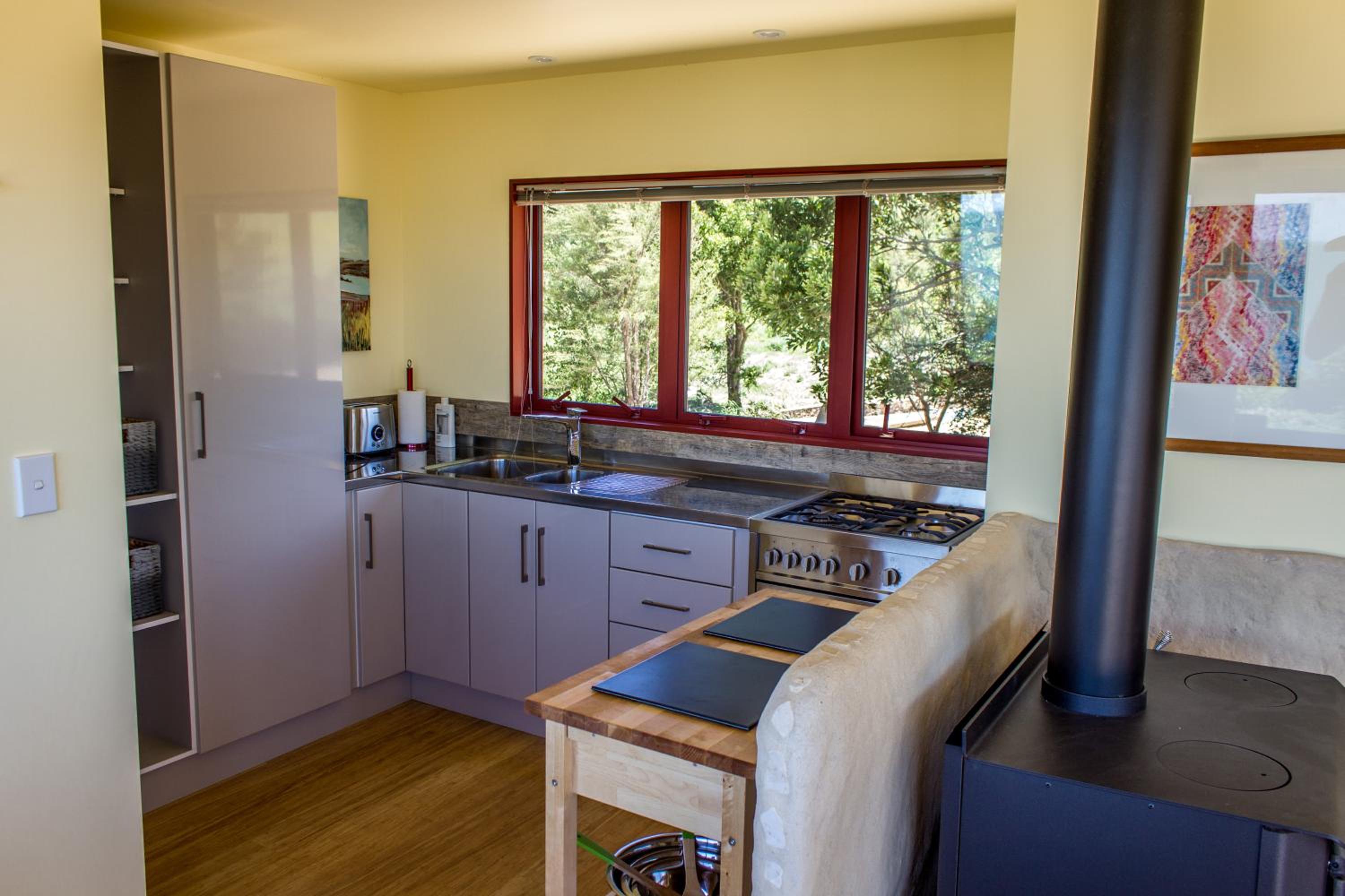Sunrise Apartment - Golden Bay view 5