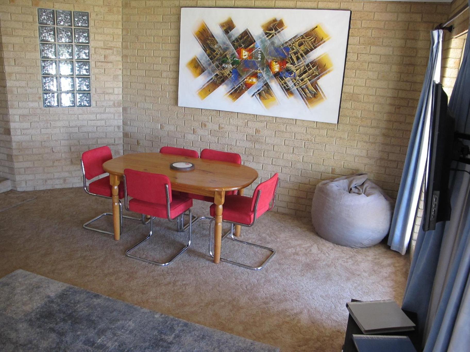 Kalbarri Riverfront Unit view 3