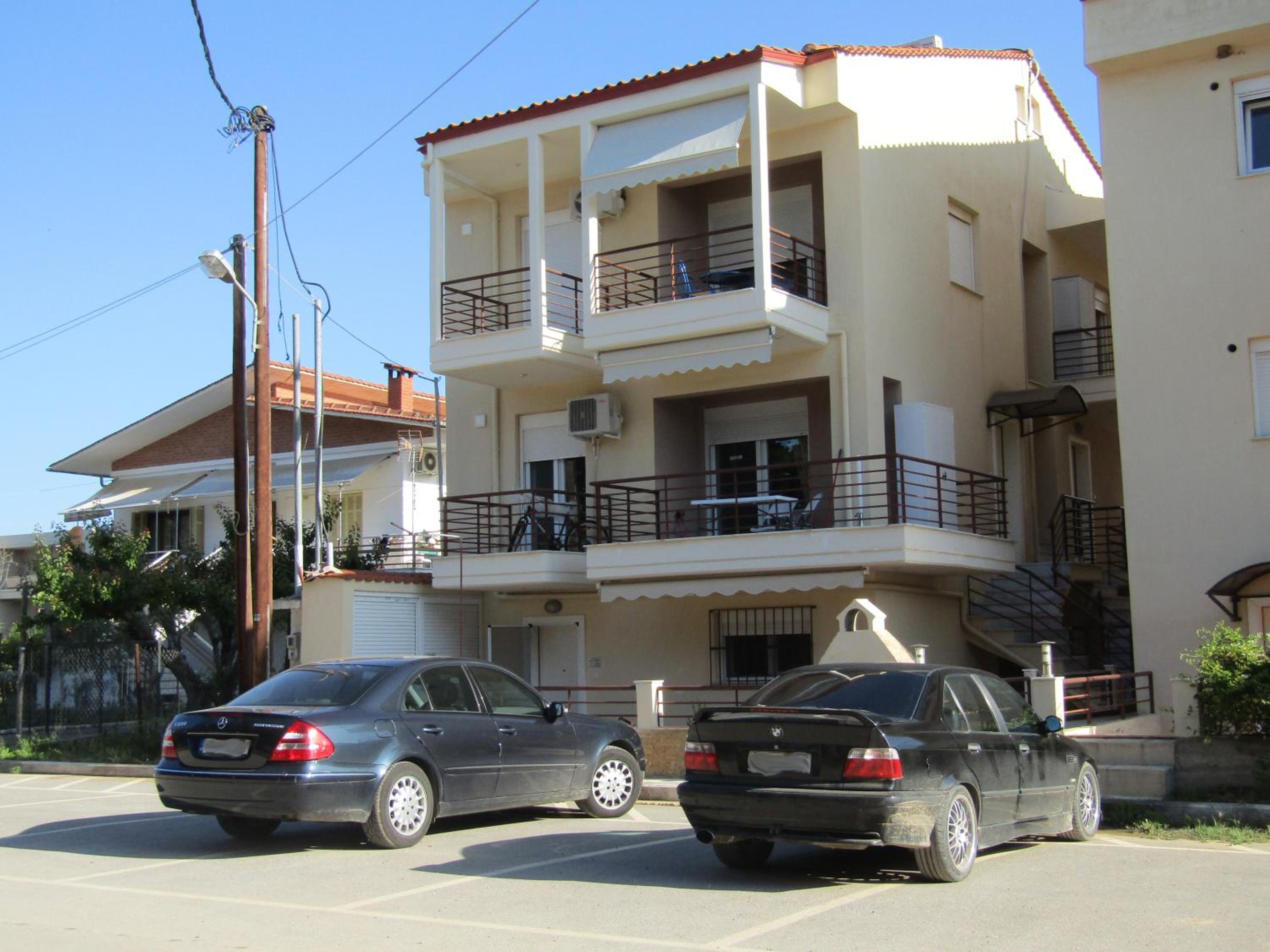 Achilleas Apartments
