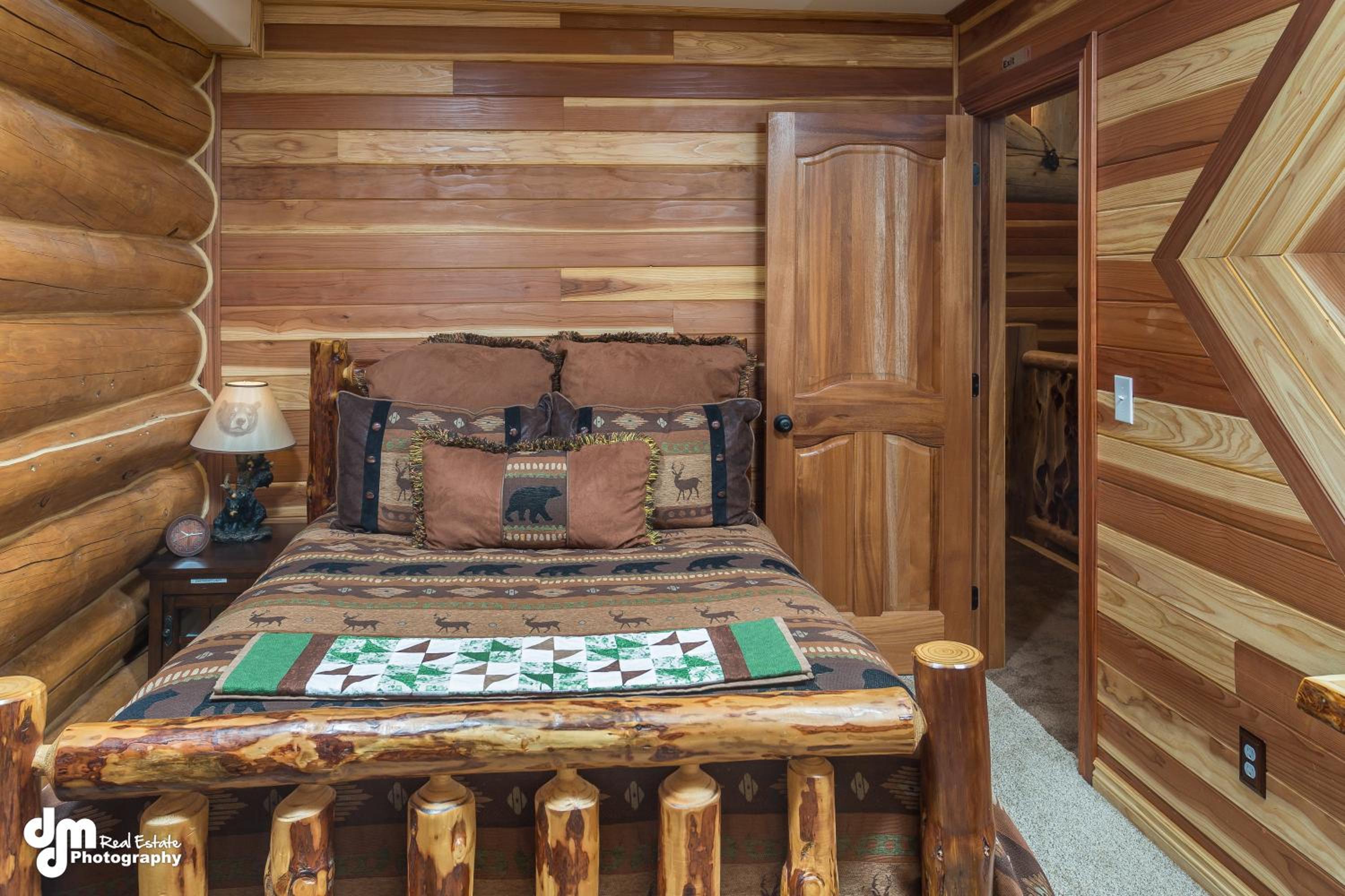 Alaska Knotty Pine B&B