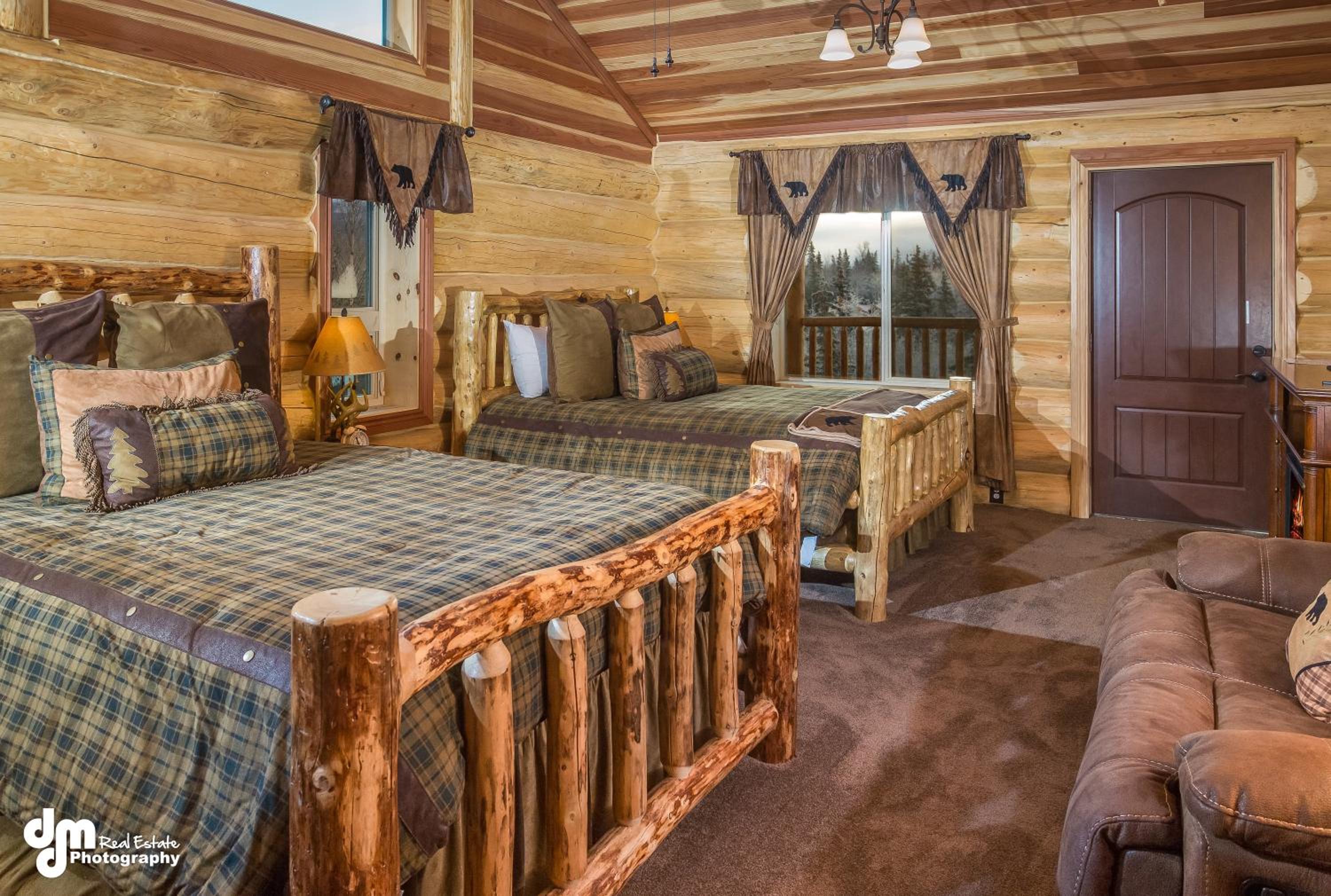 Alaska Knotty Pine B&B