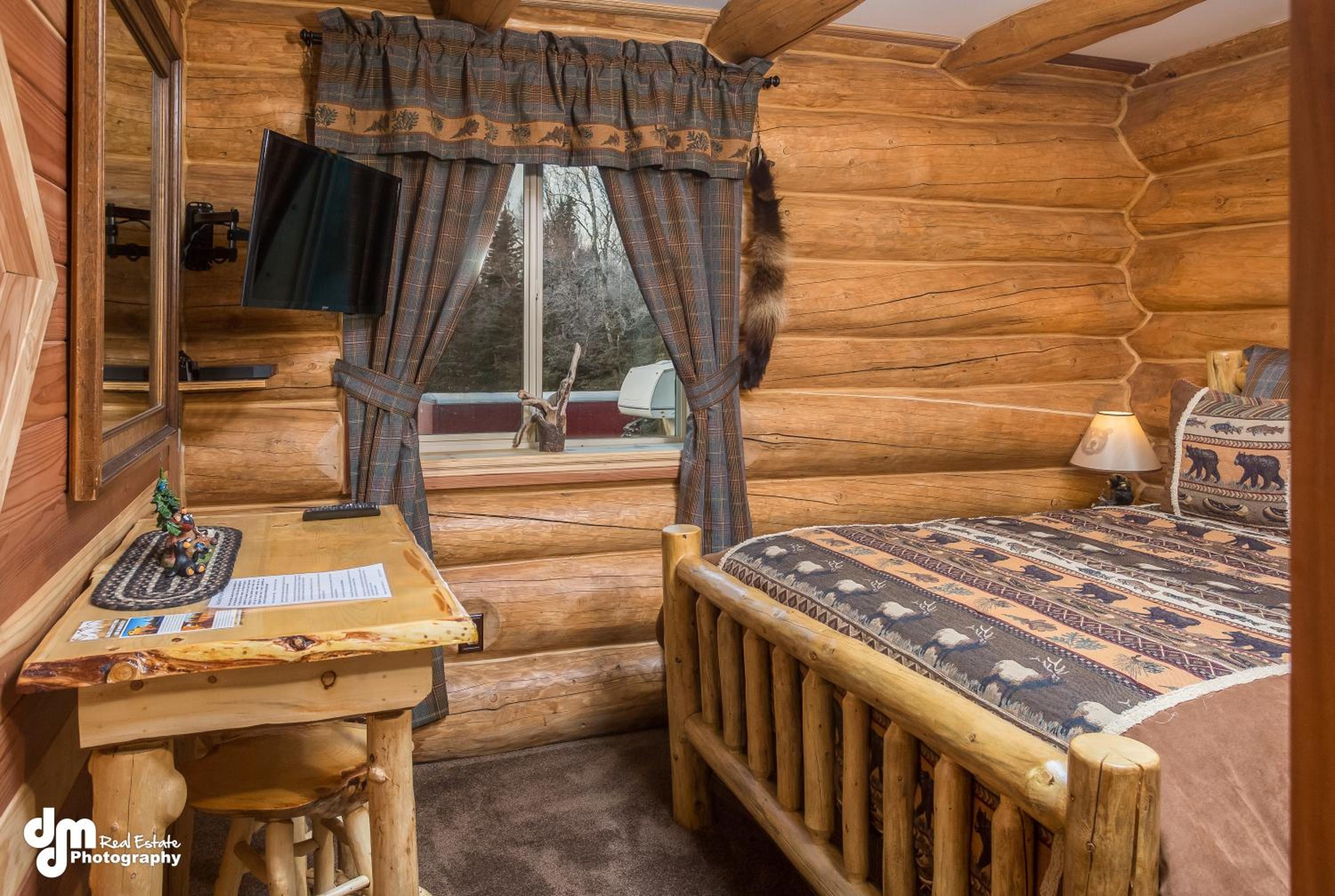 Alaska Knotty Pine B&B
