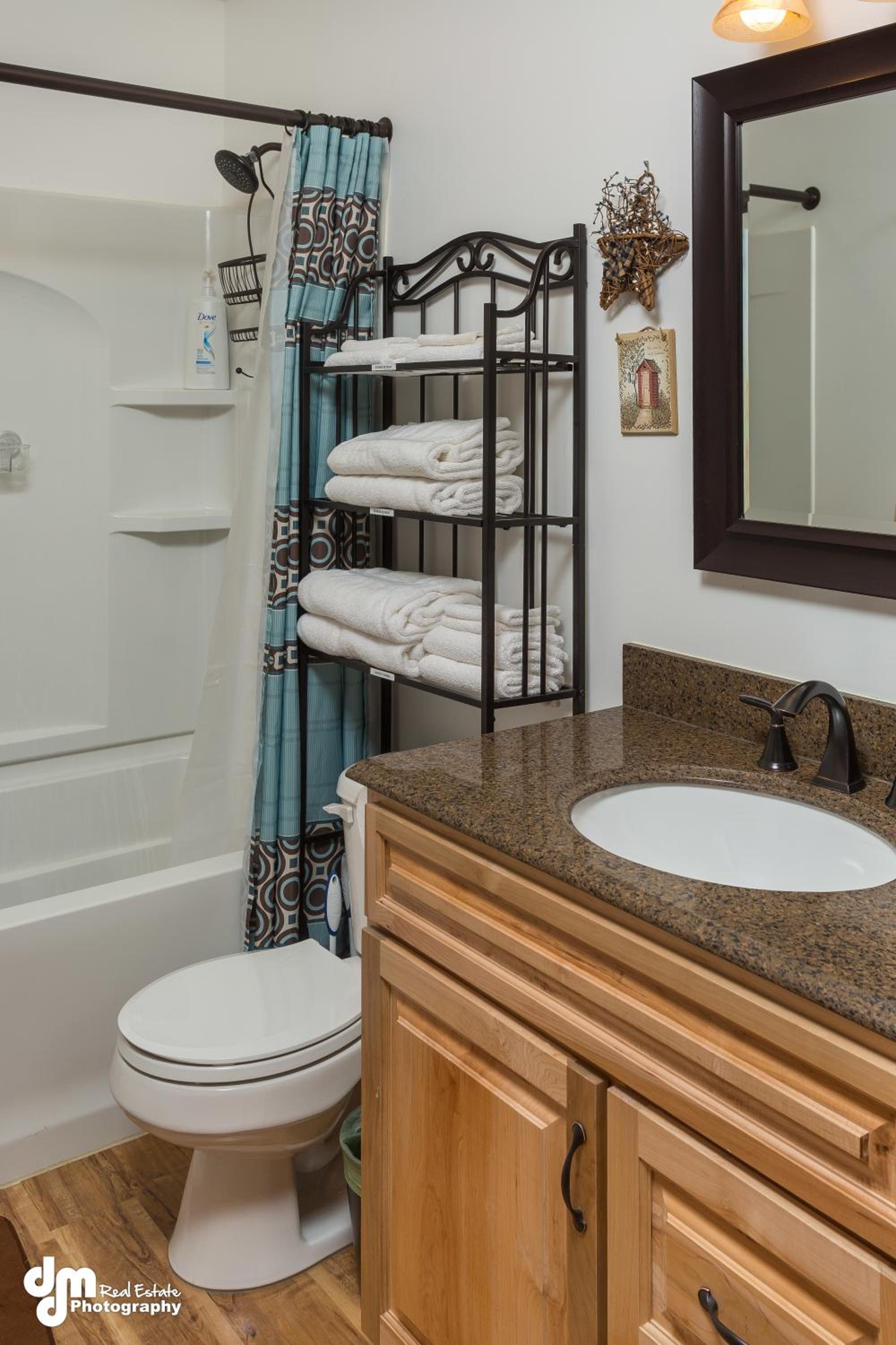 Alaska Knotty Pine B&B