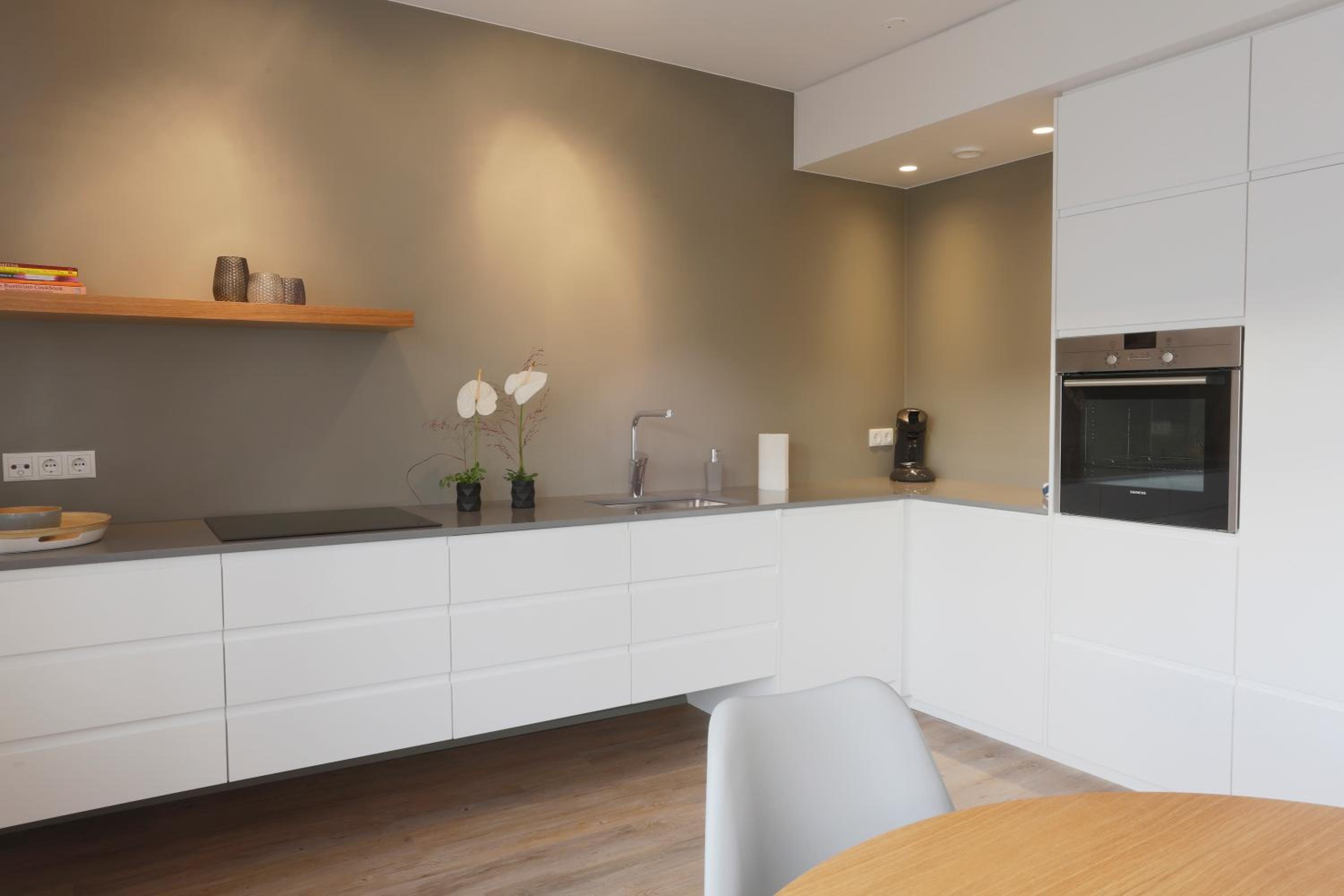 V54 Harbour Apartments