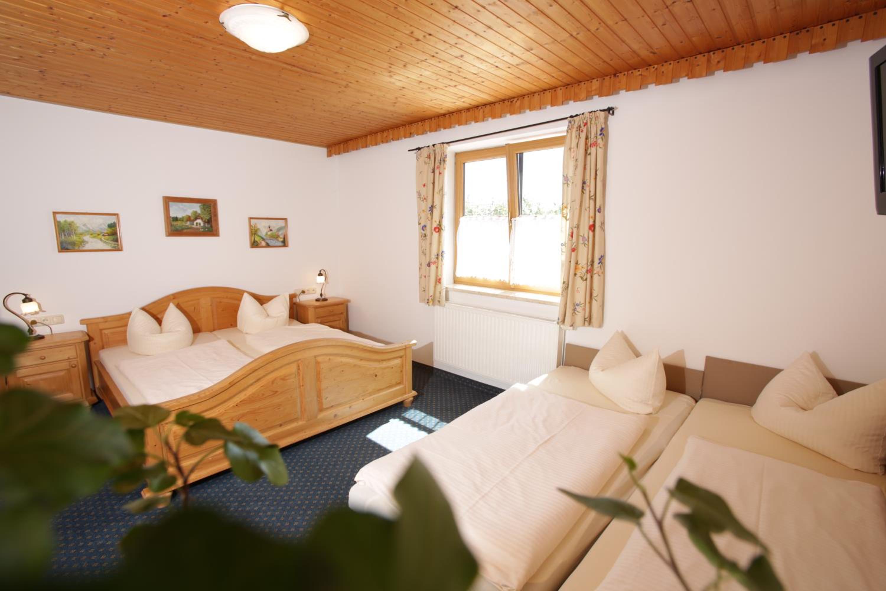 Pension Schweizerhaus Garni