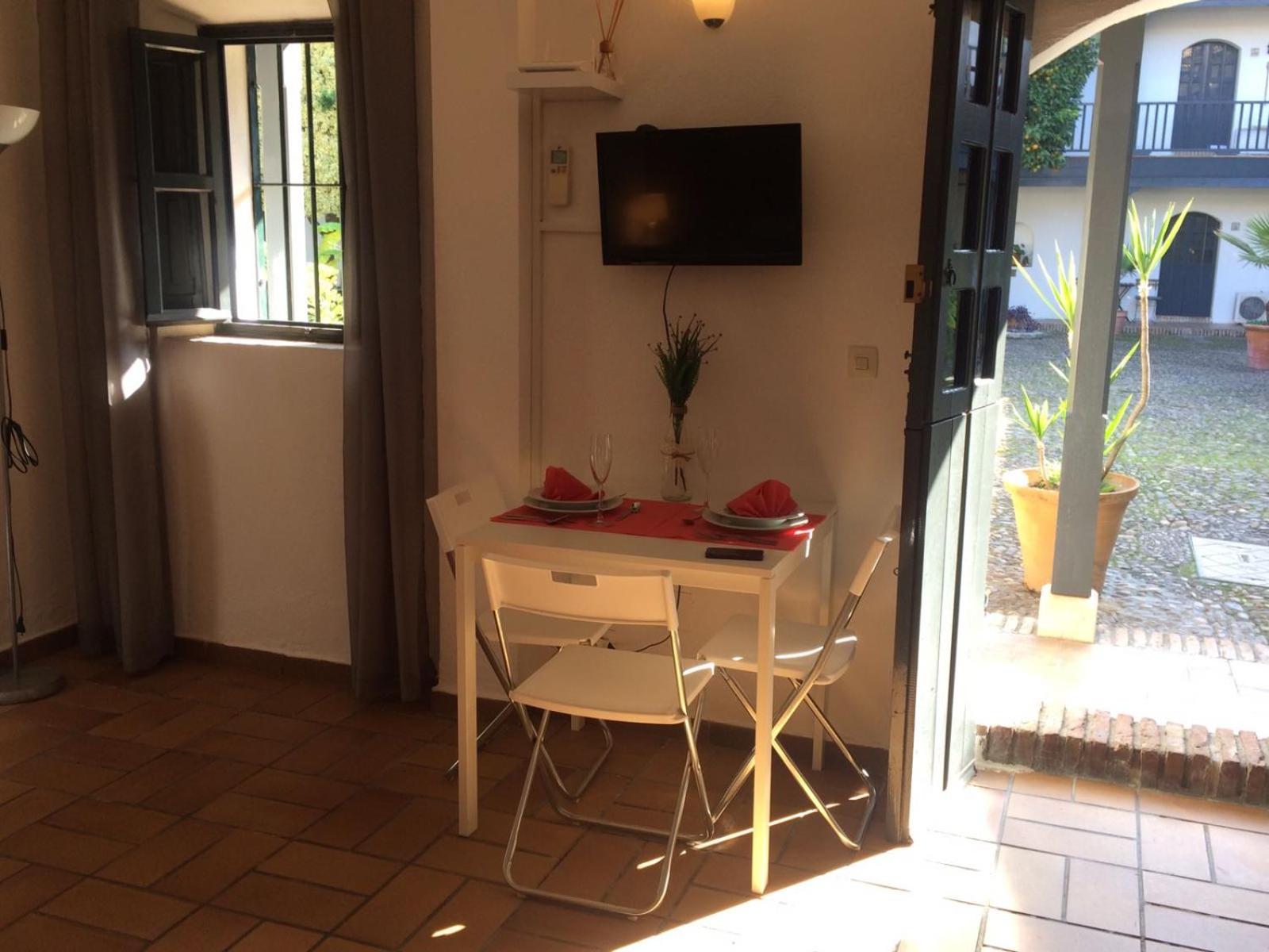 Apartamentos Gadi Corral Siglo XVI