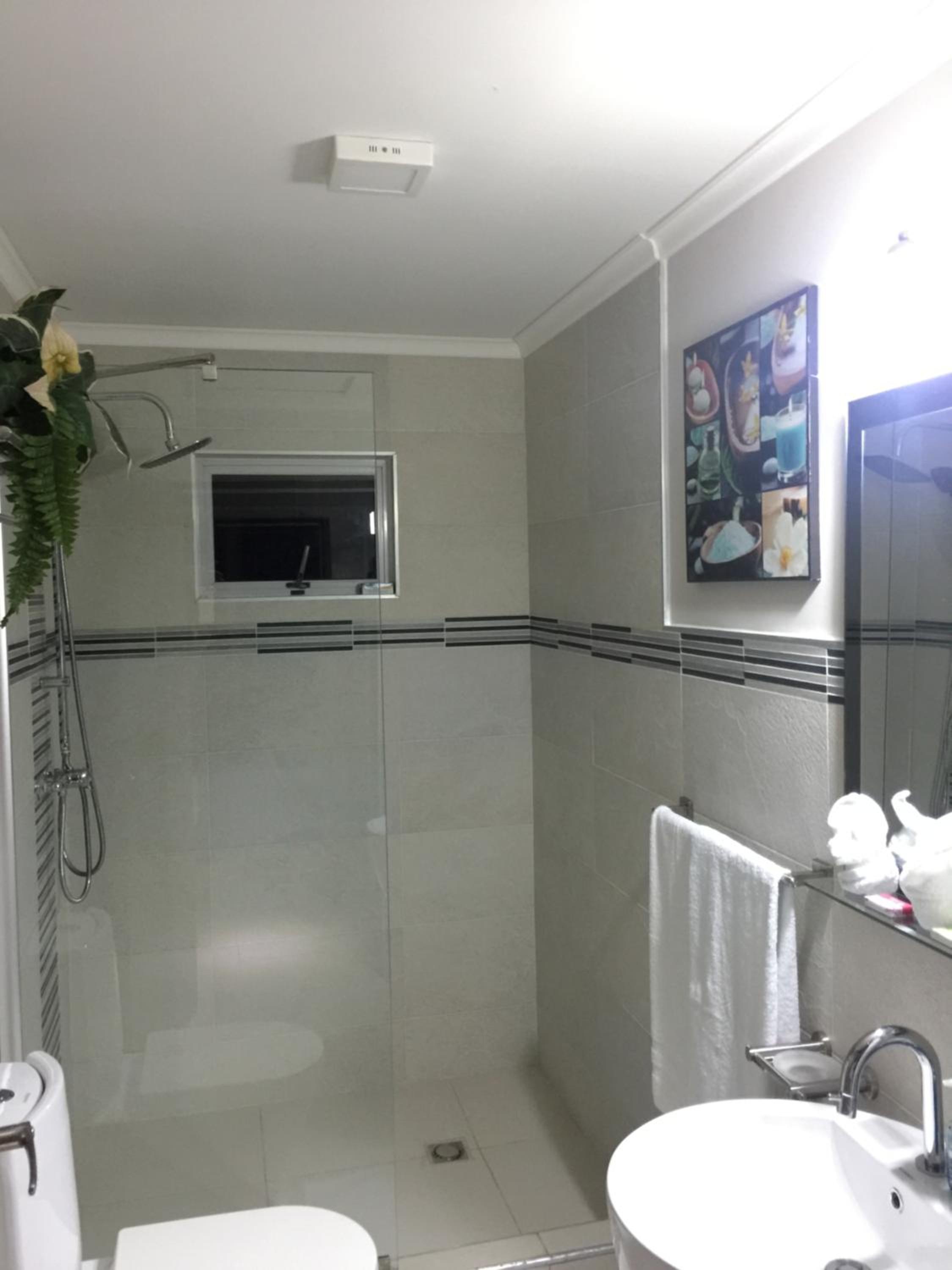 Malika Apartments