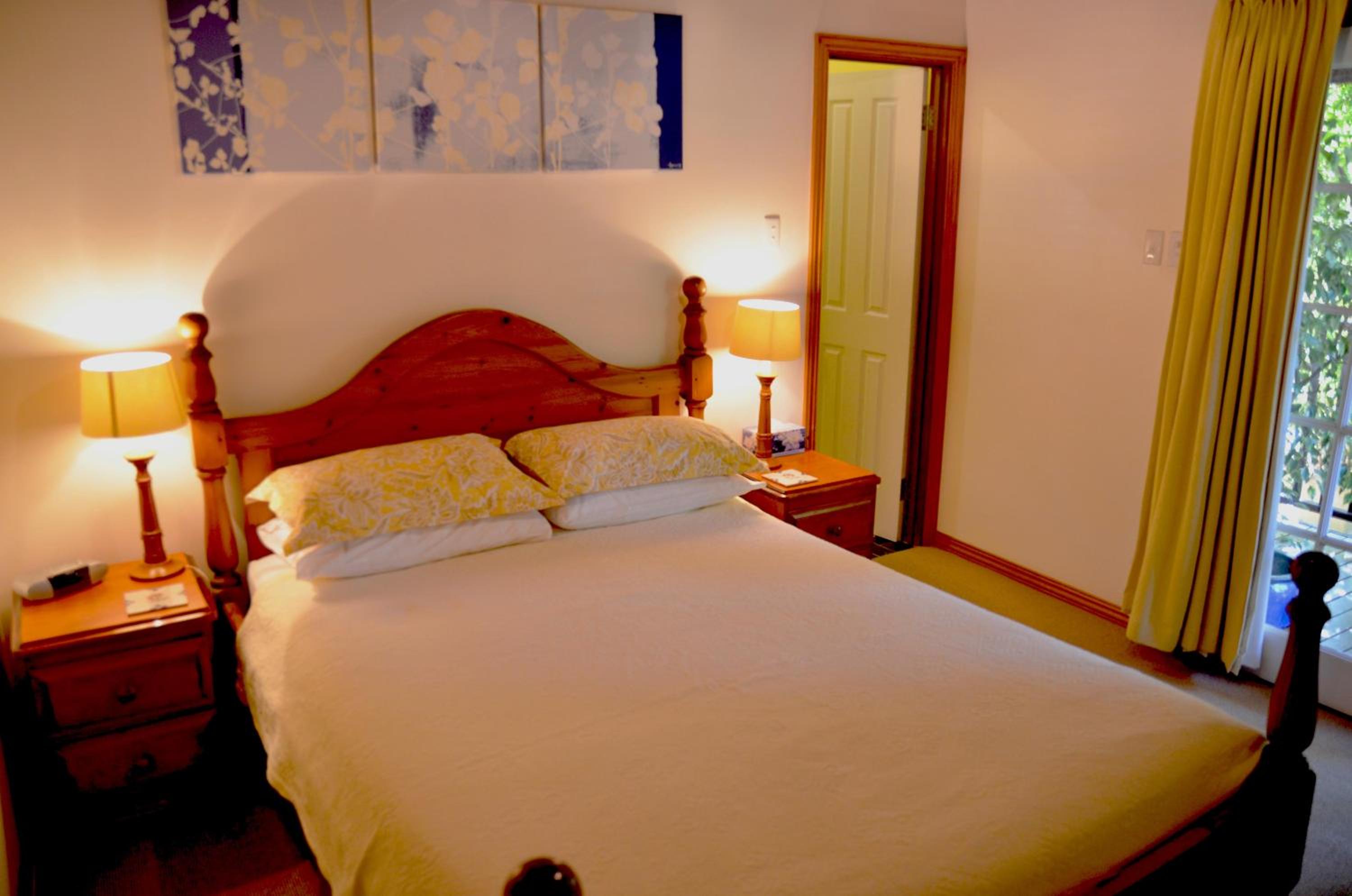 RoseMoore Bed & Breakfast