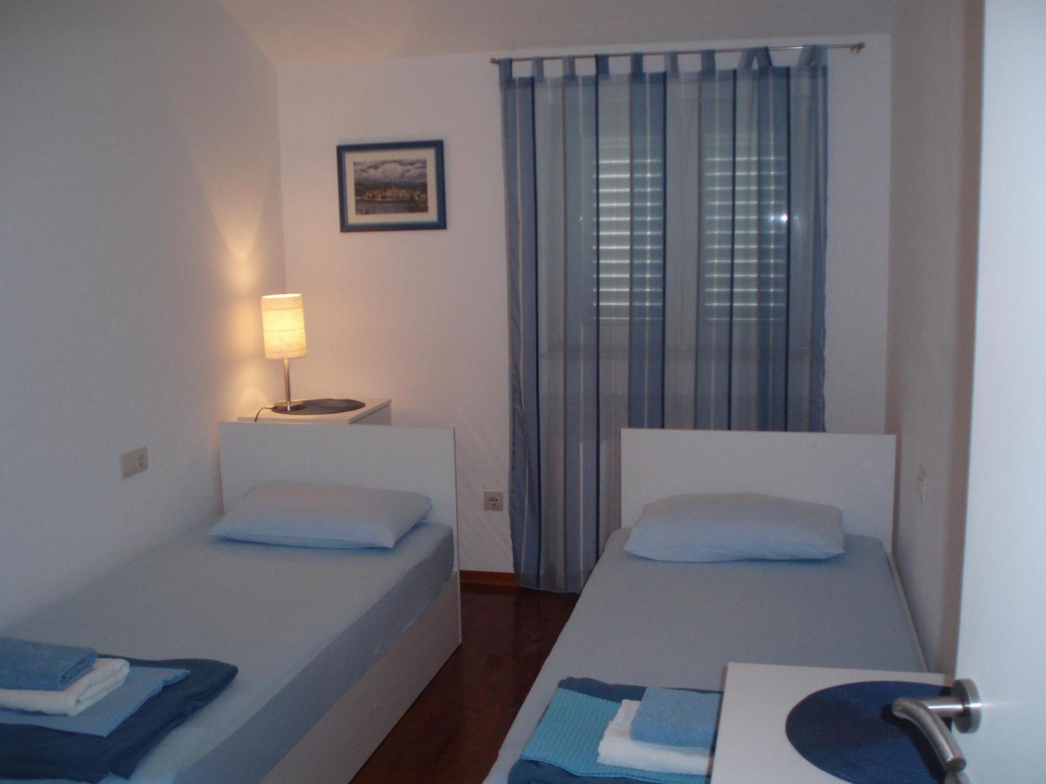 Apartments Laus