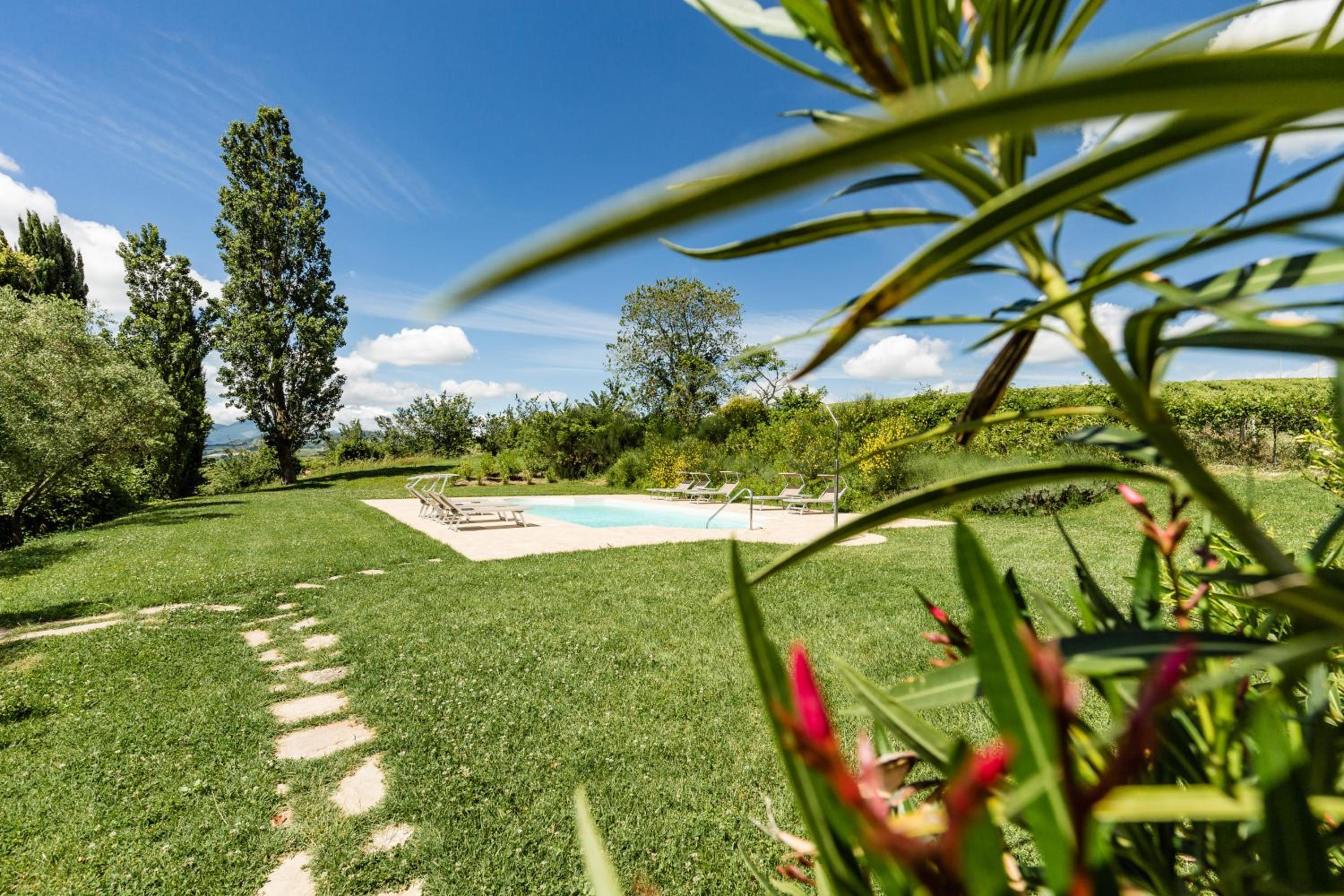 Villa Uliveto view 5