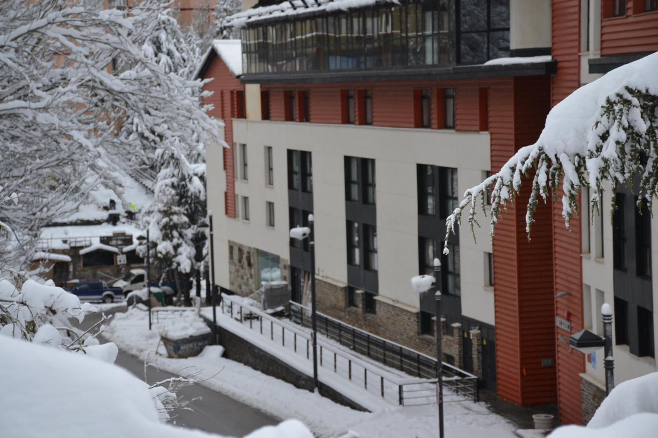 Apartamentos Gorbea Suites