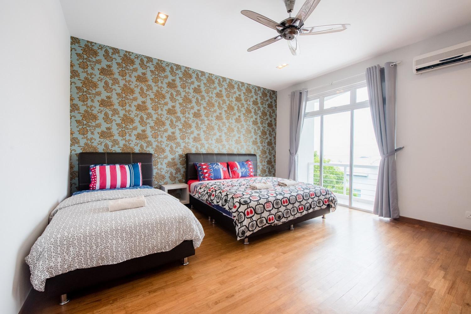New Shamrock Beach Villas Seaview