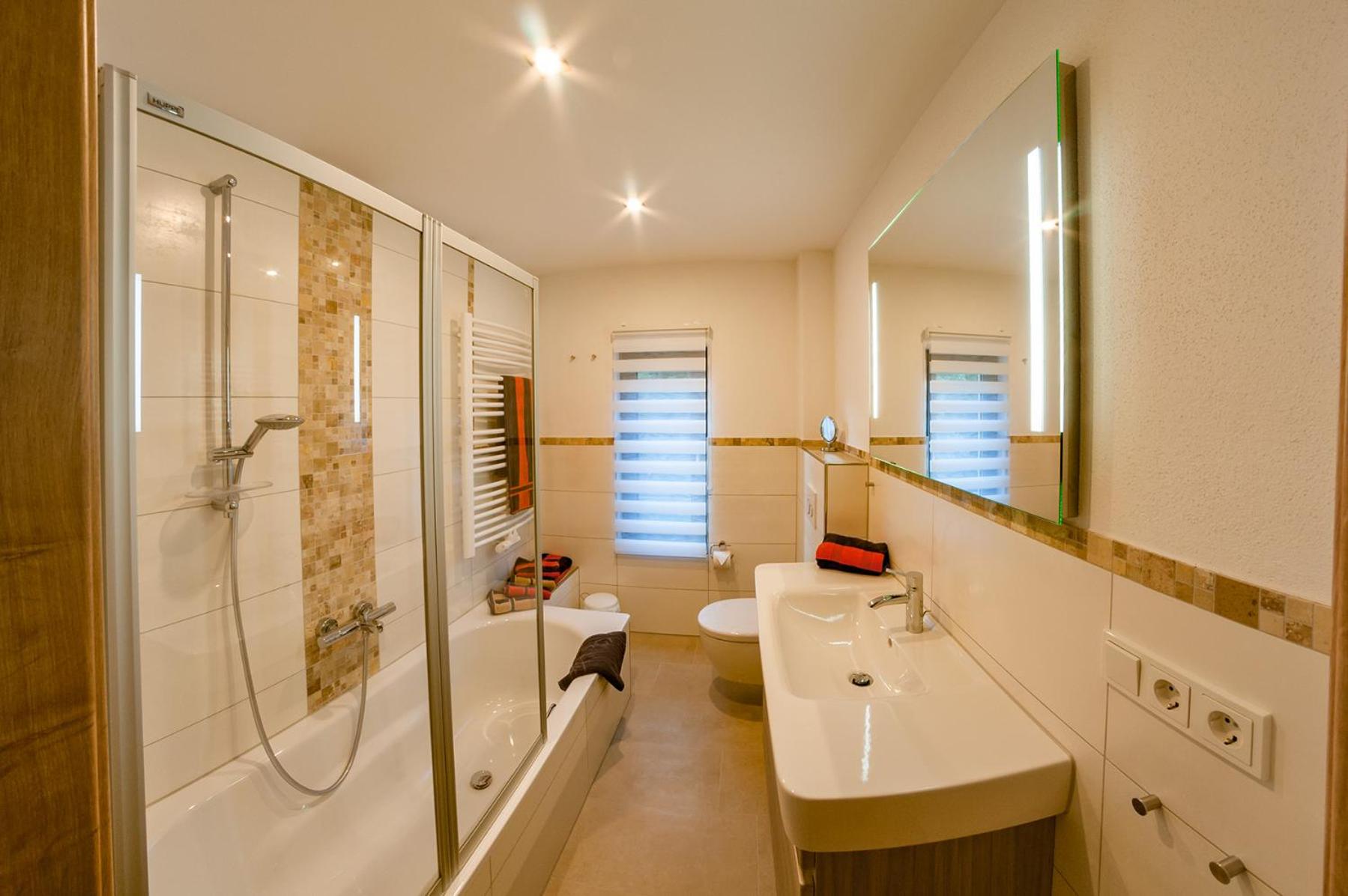 Ferienhaus waldReich