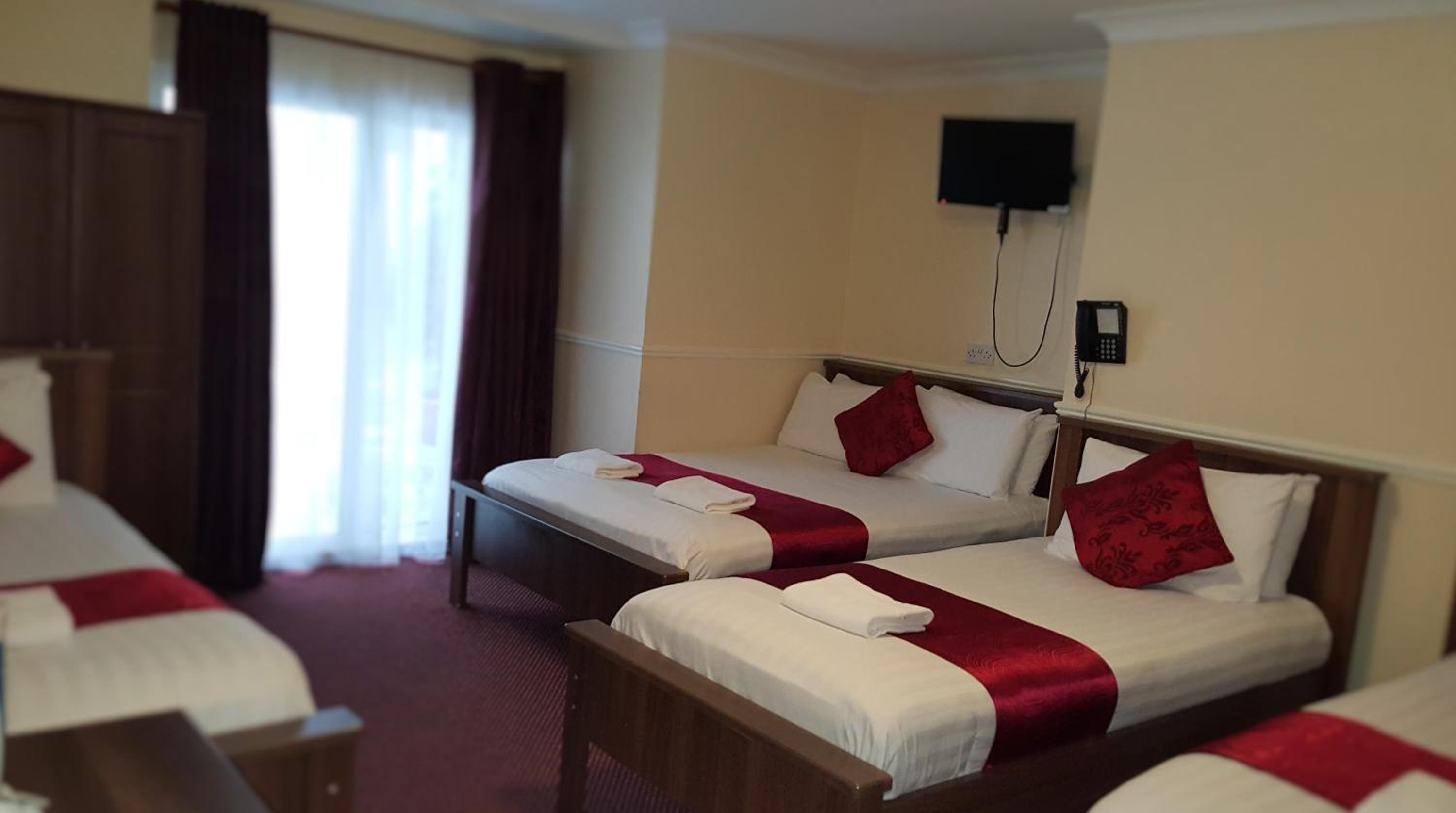 Hazelbrook House B&B