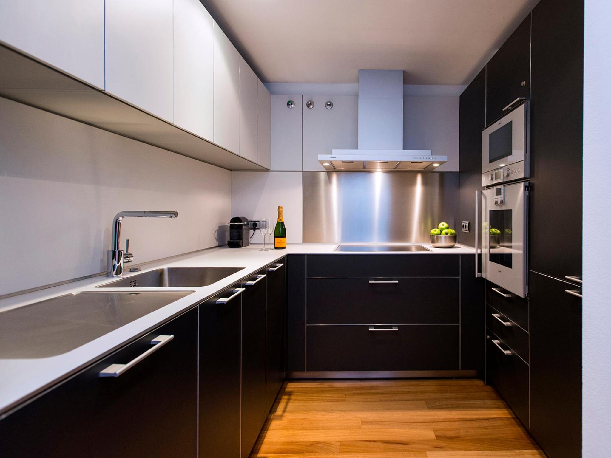 Fewdays Barcelona Apartments