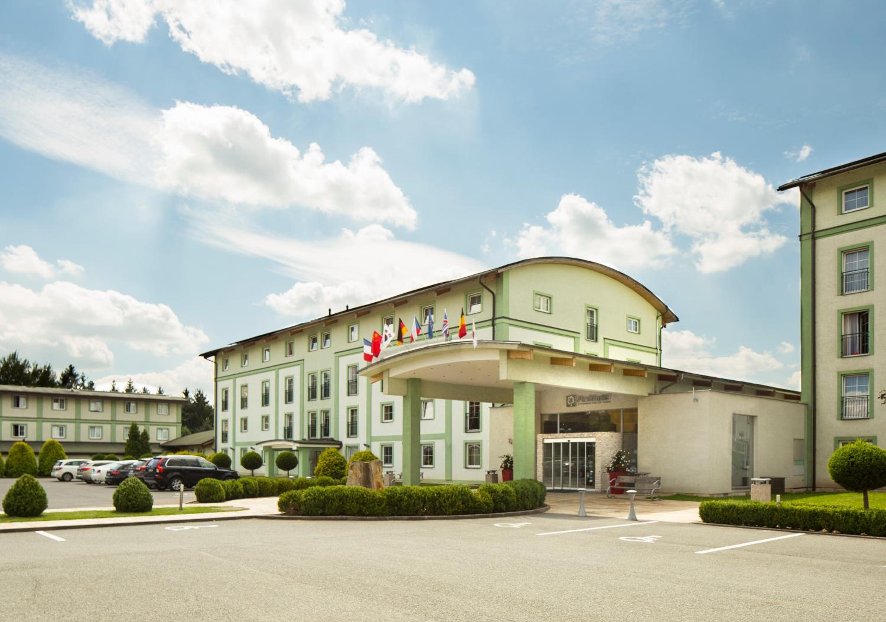 Plzen Vacations - Parkhotel Plzen Congress Center - Property Image 1