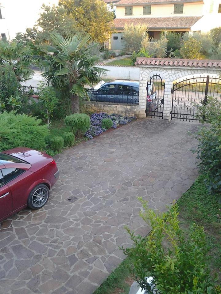 Photo 25