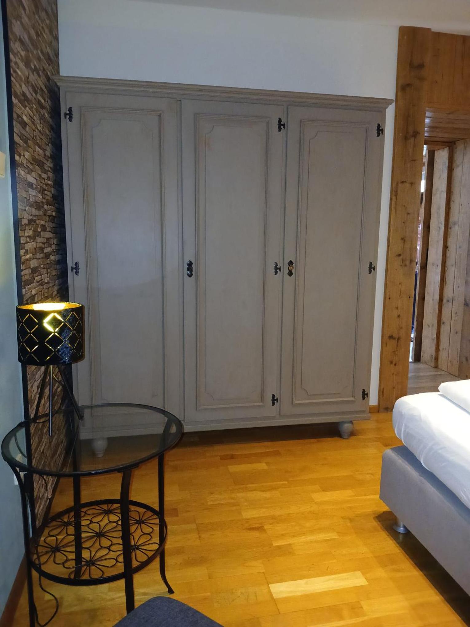 Photo 41