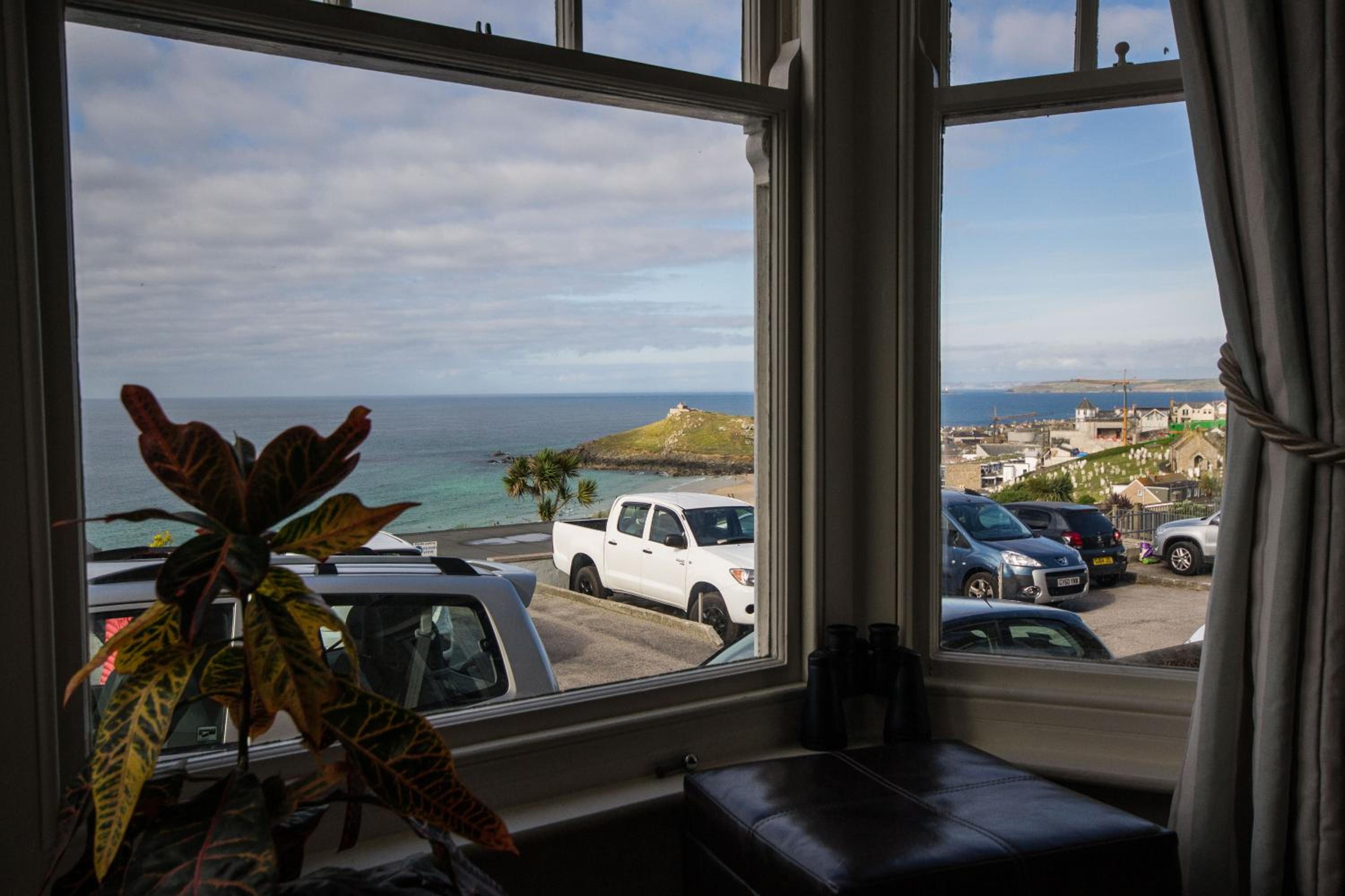 Atlantic Heights Guest House, photo 29
