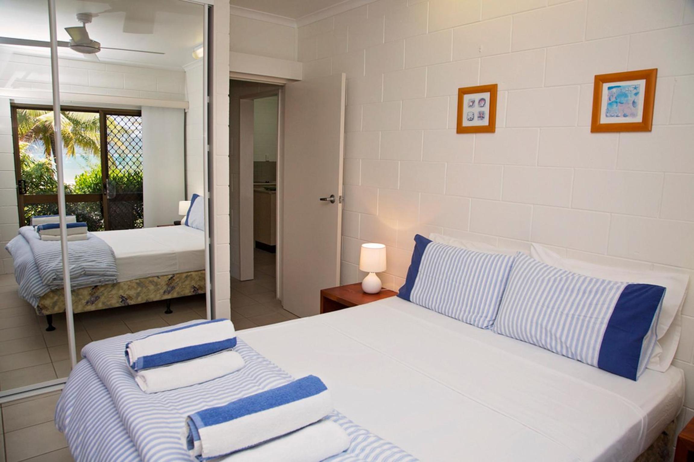 Apollo Jewel Beachfront Apartments