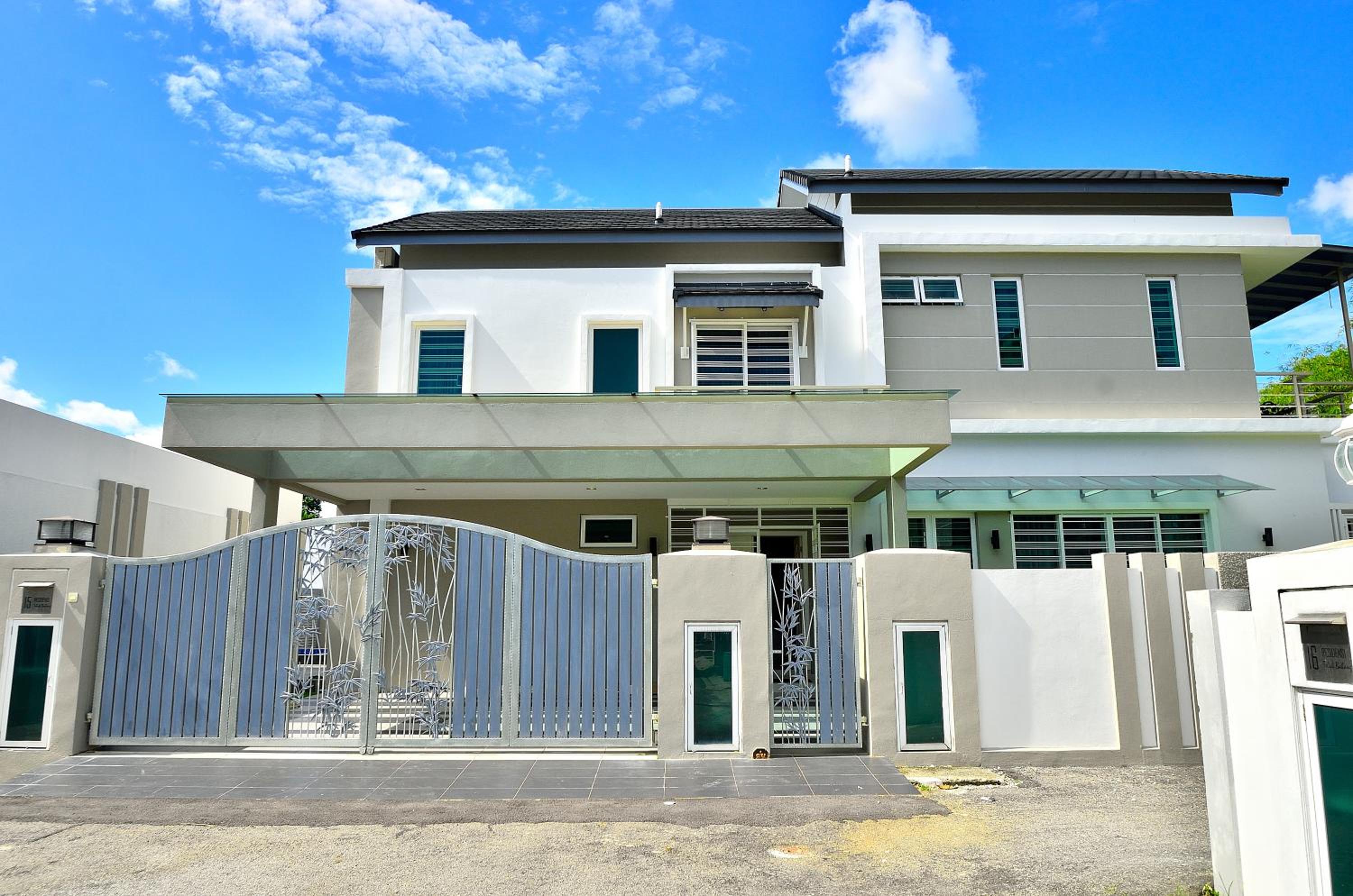 Violet Luxury Service Villa view 5