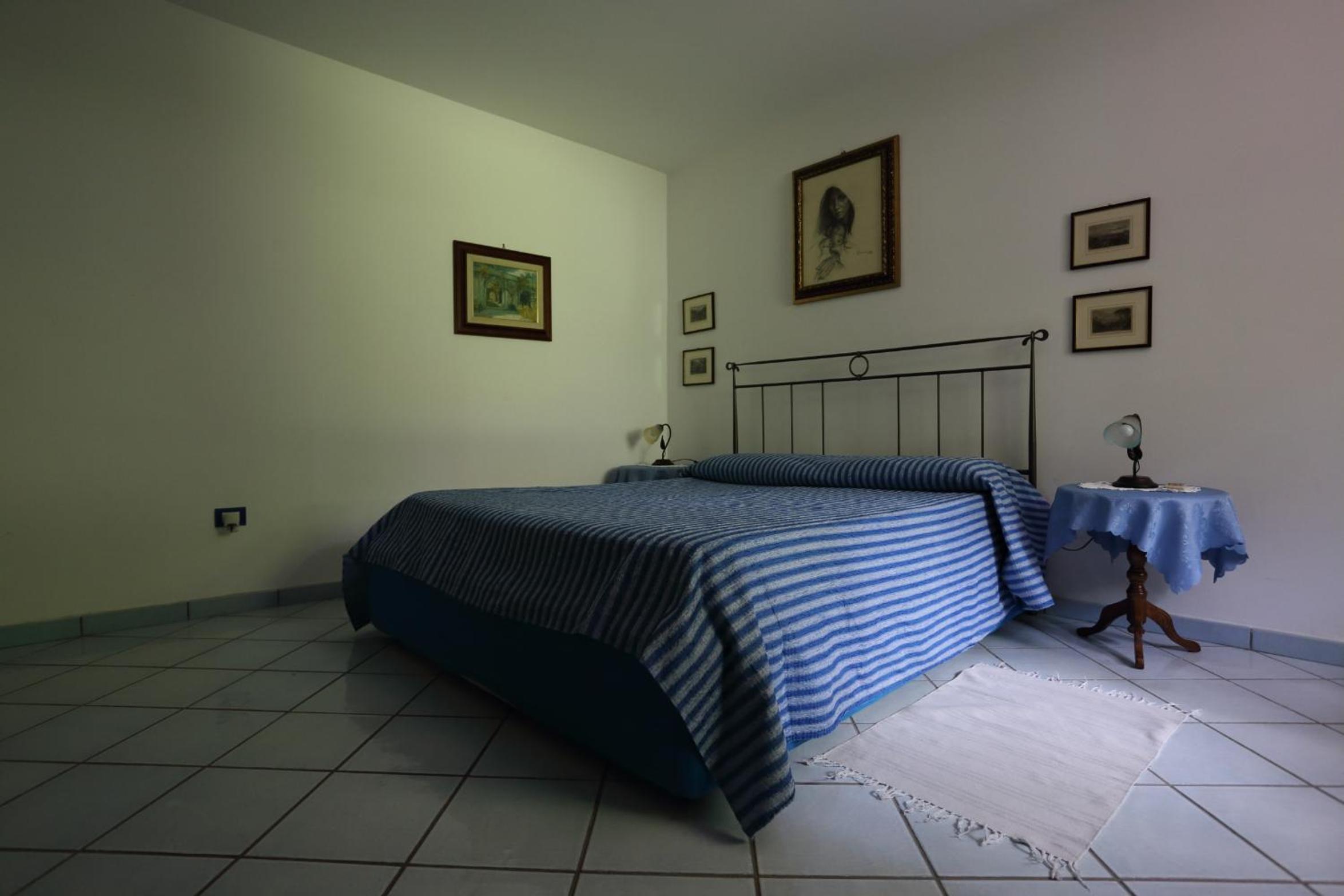 Ambrosio Relais