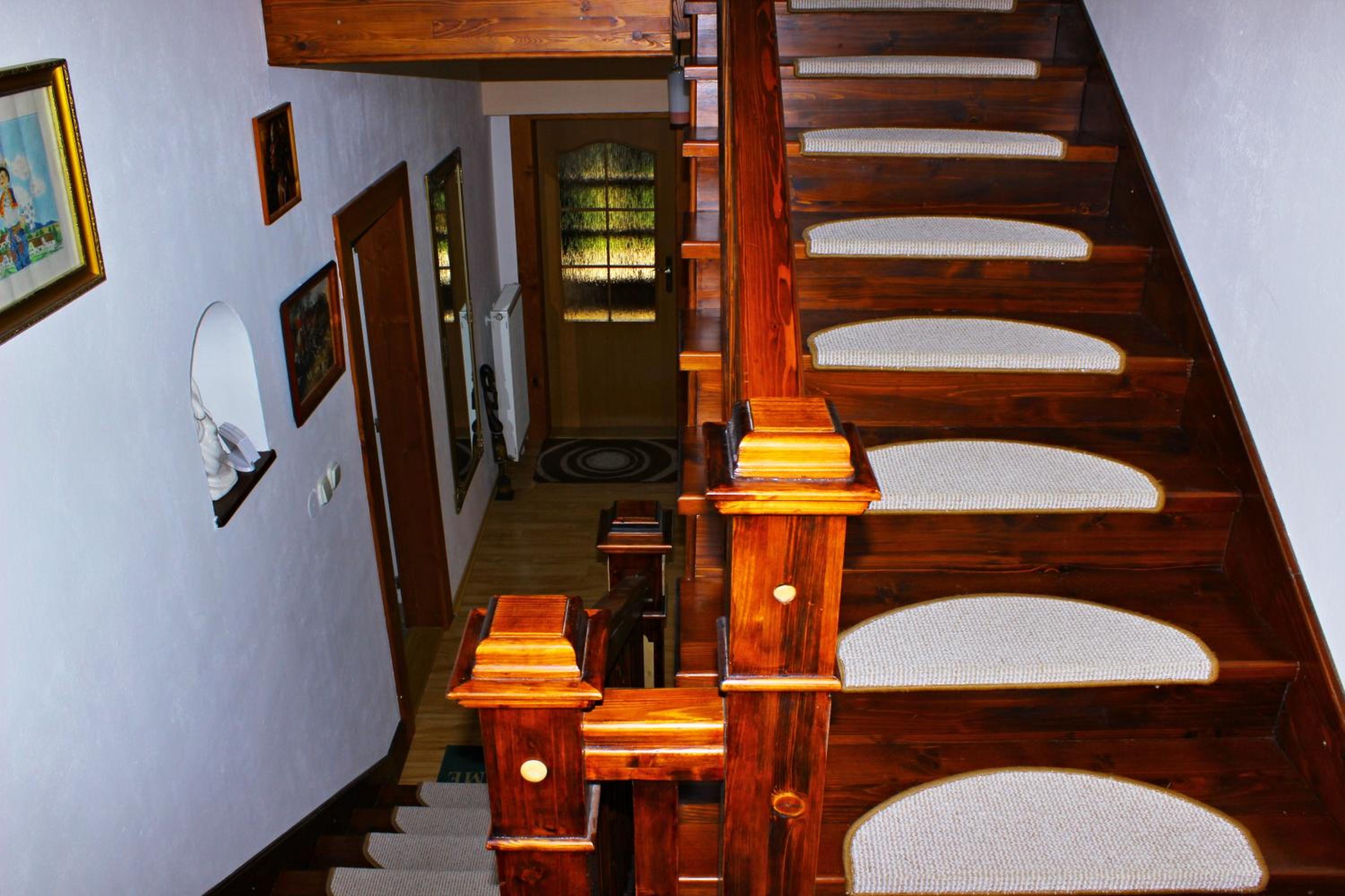 Photo 52