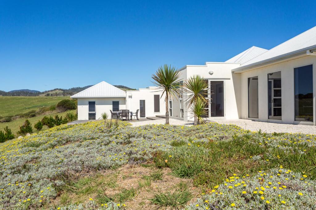 Saltwater - Absolute Oceanfront, Fire Pits, some Villas with Hot Tubs and Sauna
