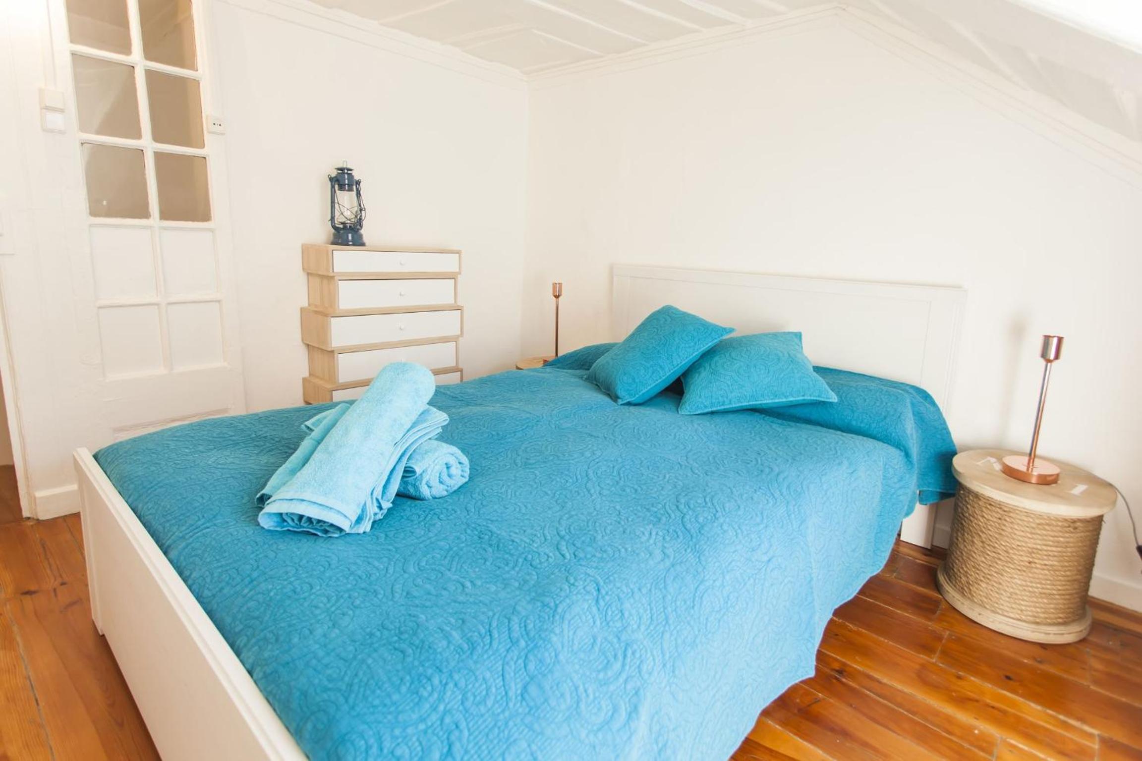 Bairro Alto Living 2BDR Duplex by LovelyStay view 2