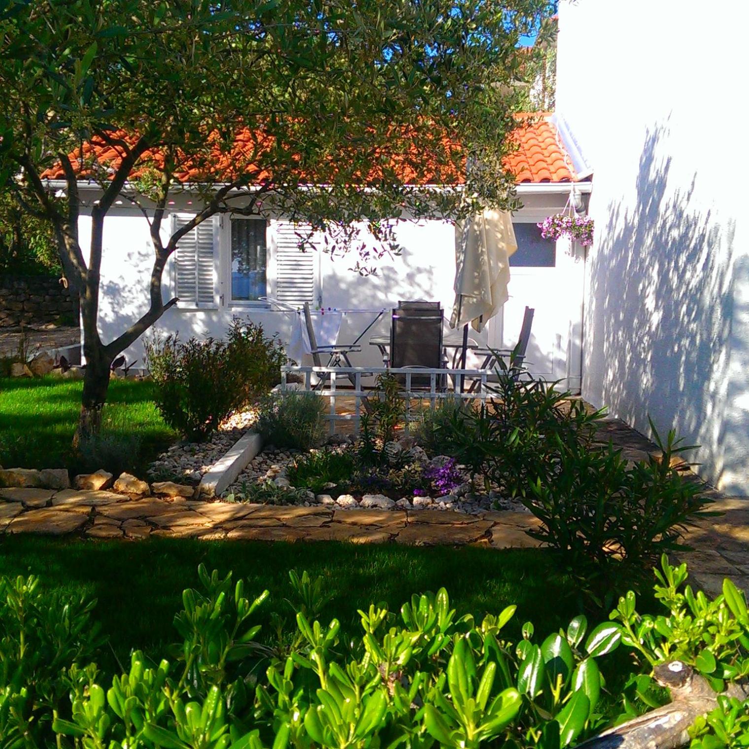 Photo 37