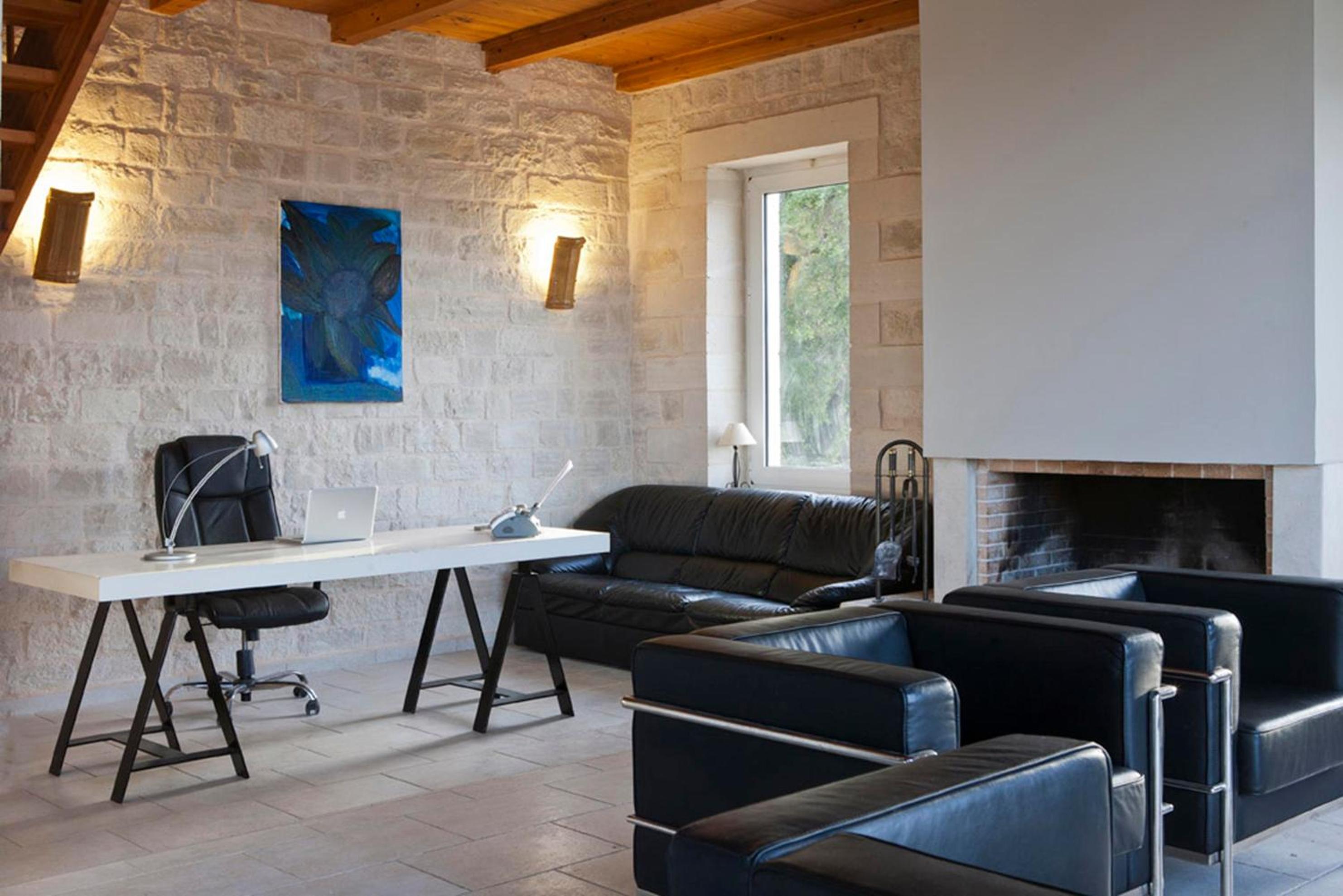 Stone Built Private villa Limeri with pool, BBQ & Shaded Patio
