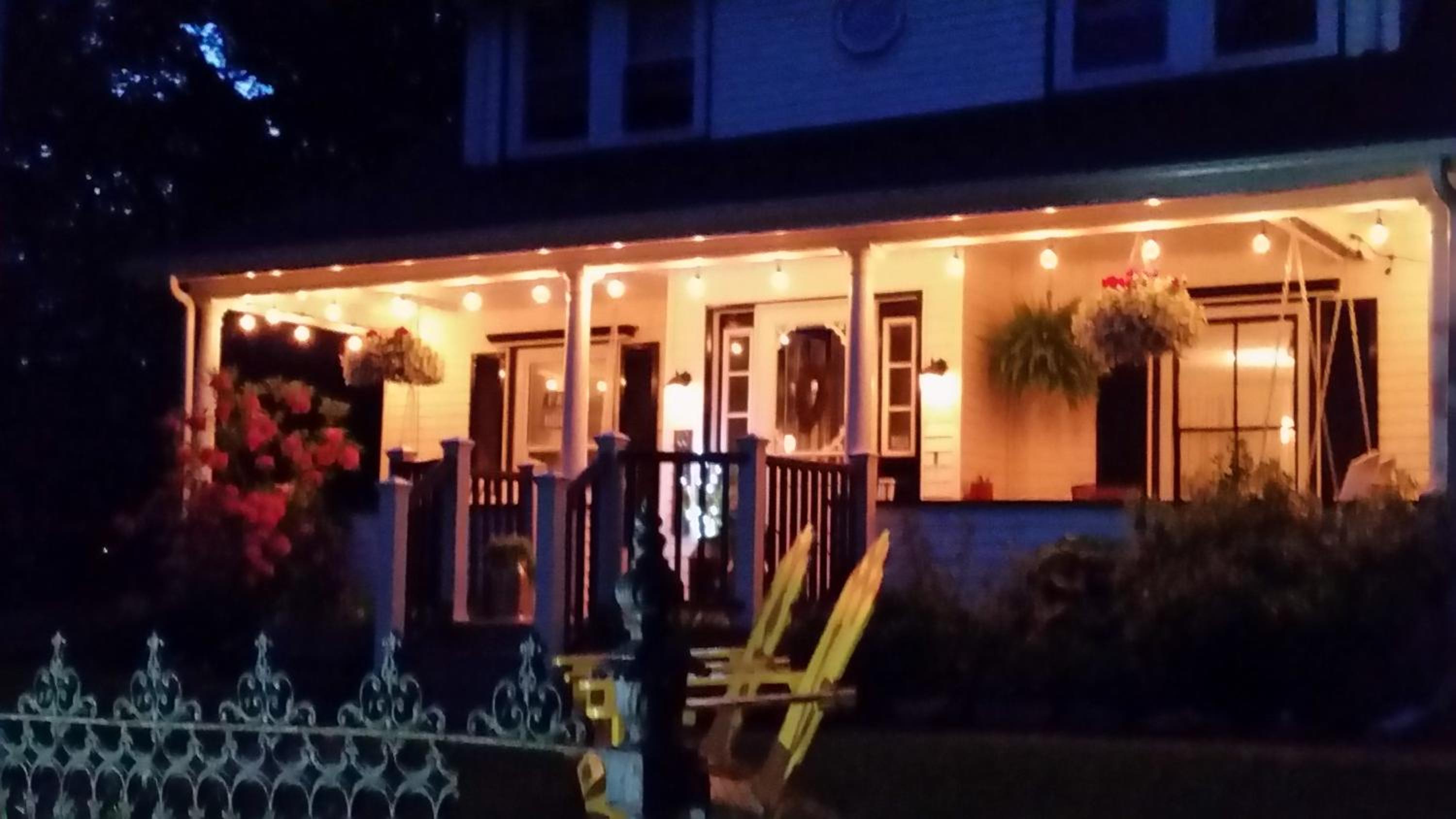 Farmhouse Inn B&B