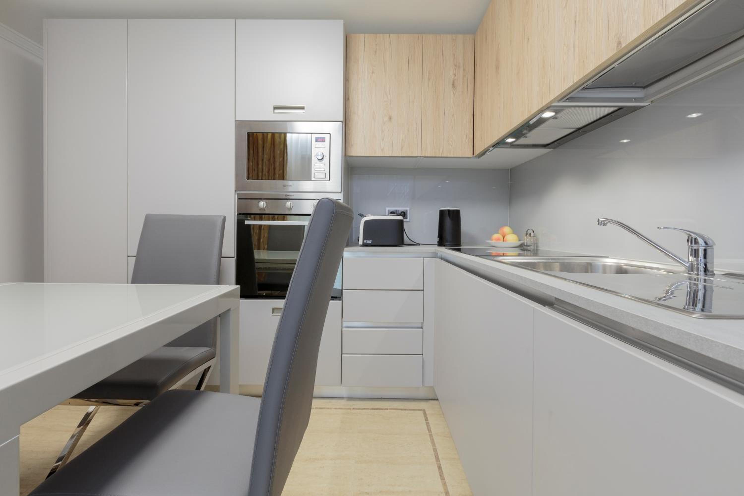 The Queen Luxury Apartments - Villa Vinicia