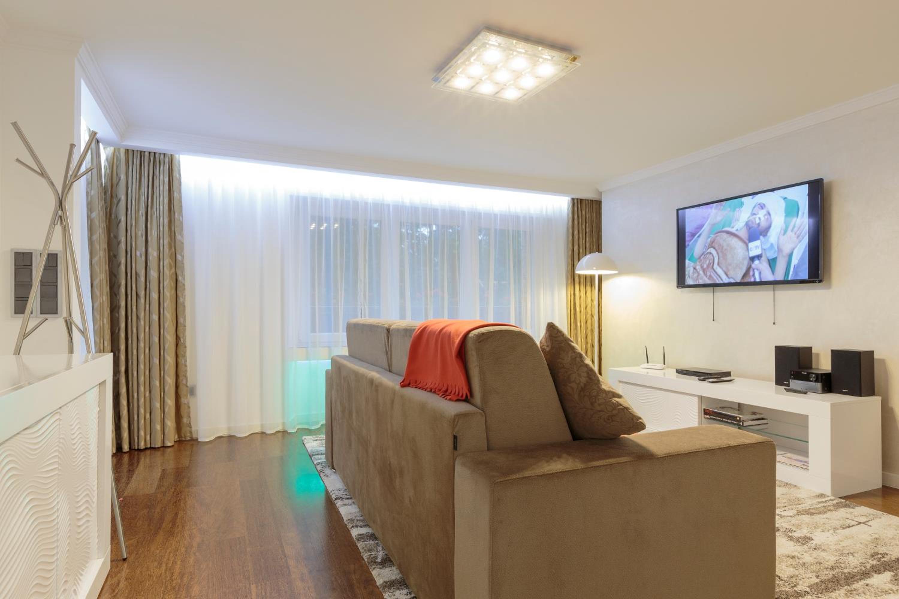 The Queen Luxury Apartments - Villa Vinicia