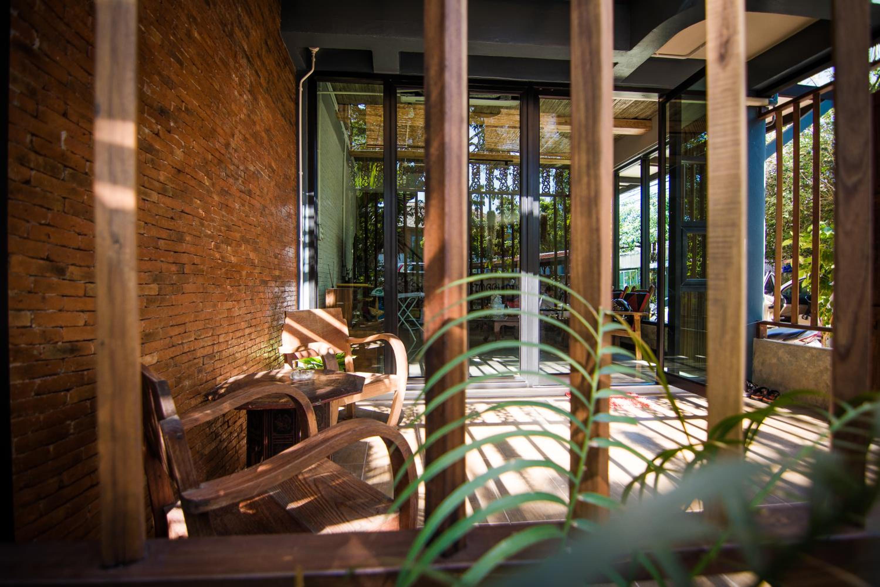 The Corner's unique house
