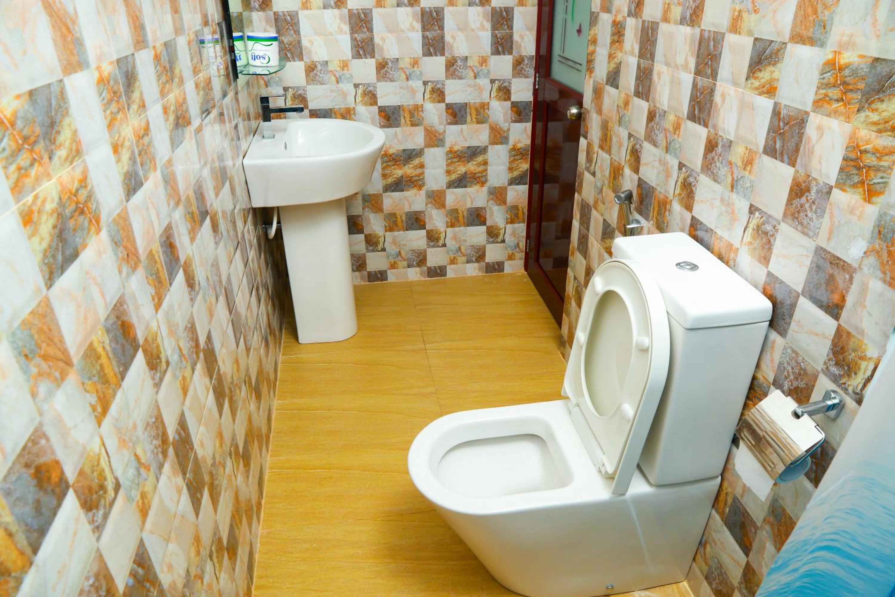 Photo 9