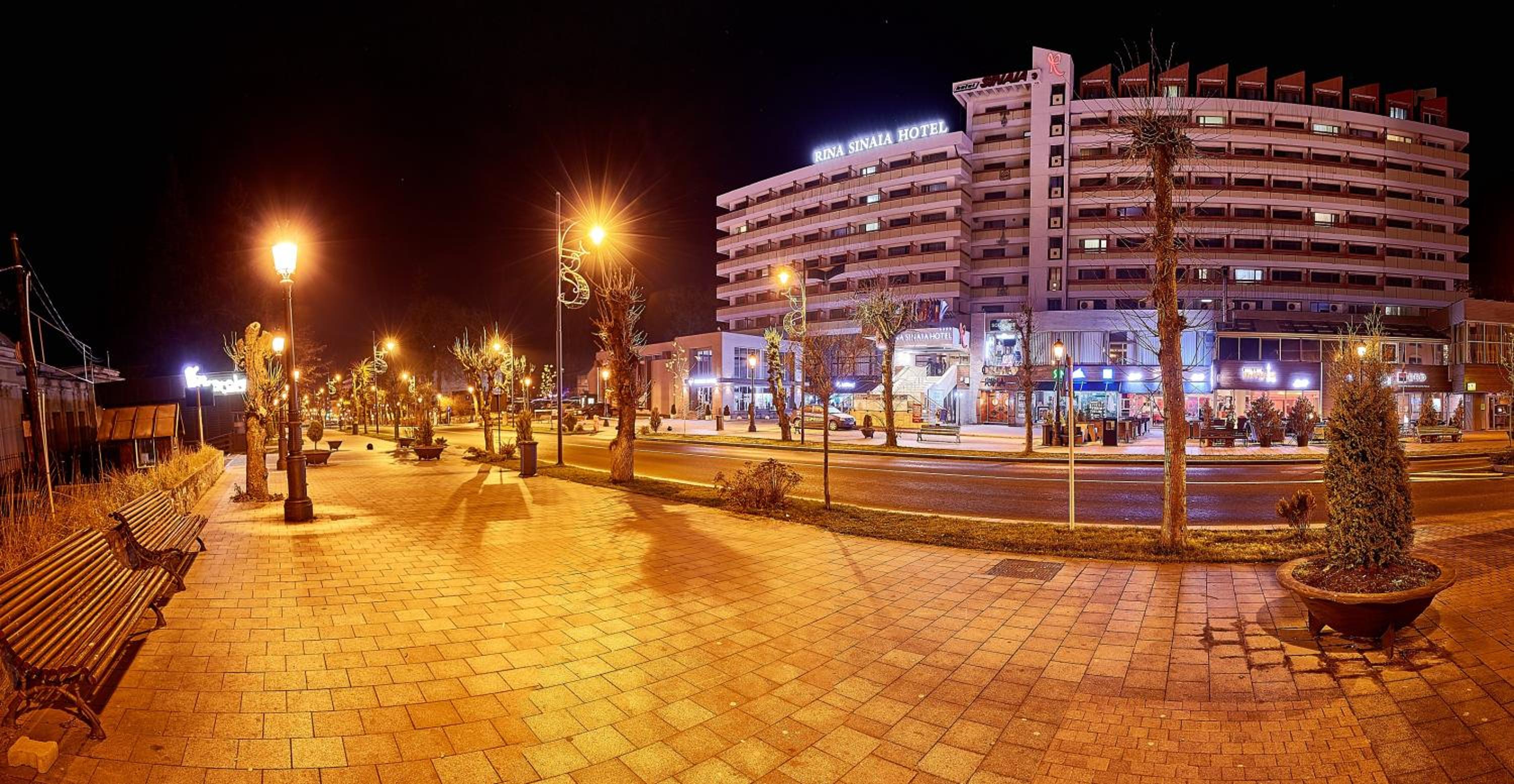 Hotel Sinaia - Image 1