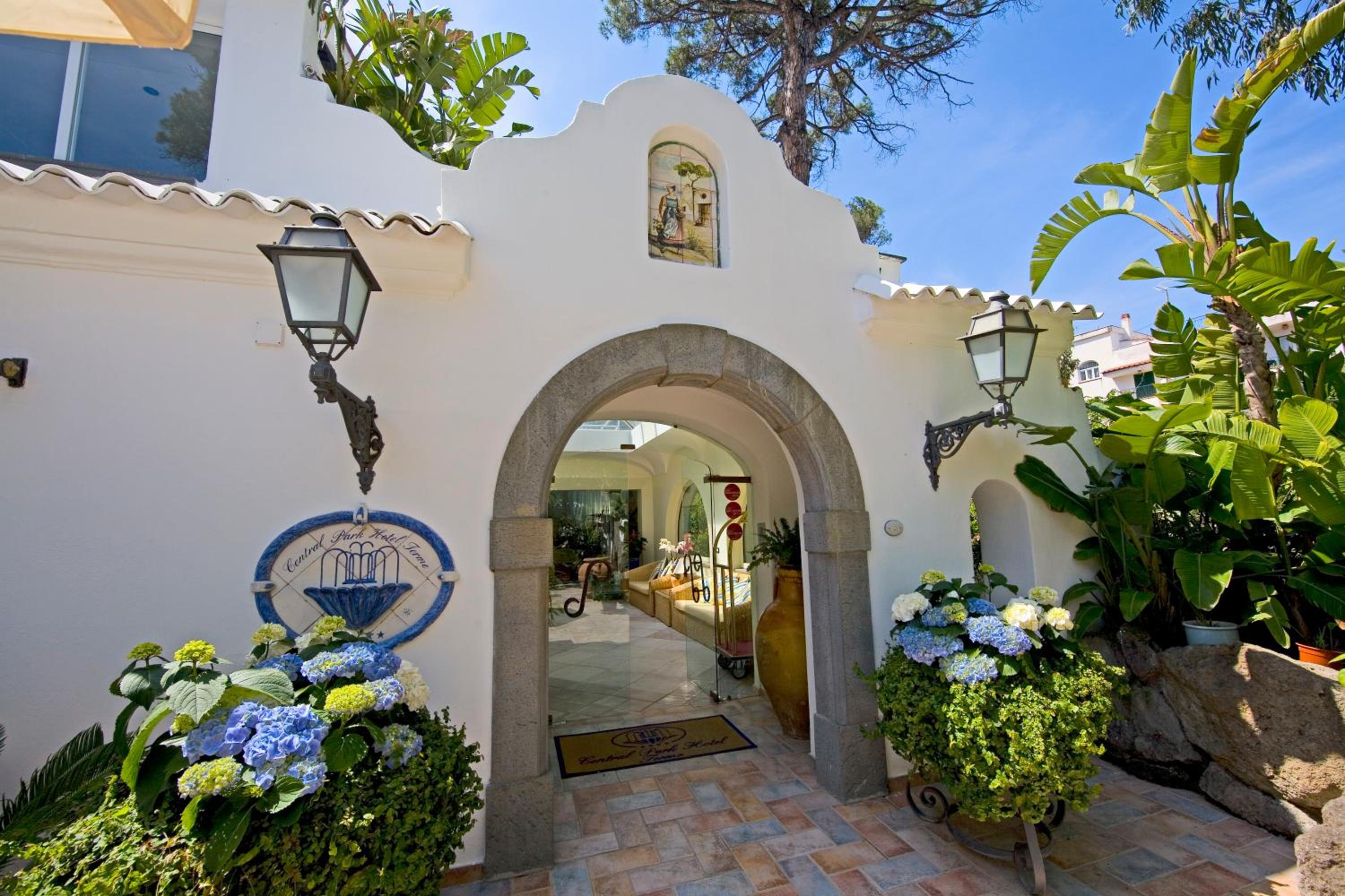 Hotel Central Park Terme - Image 1