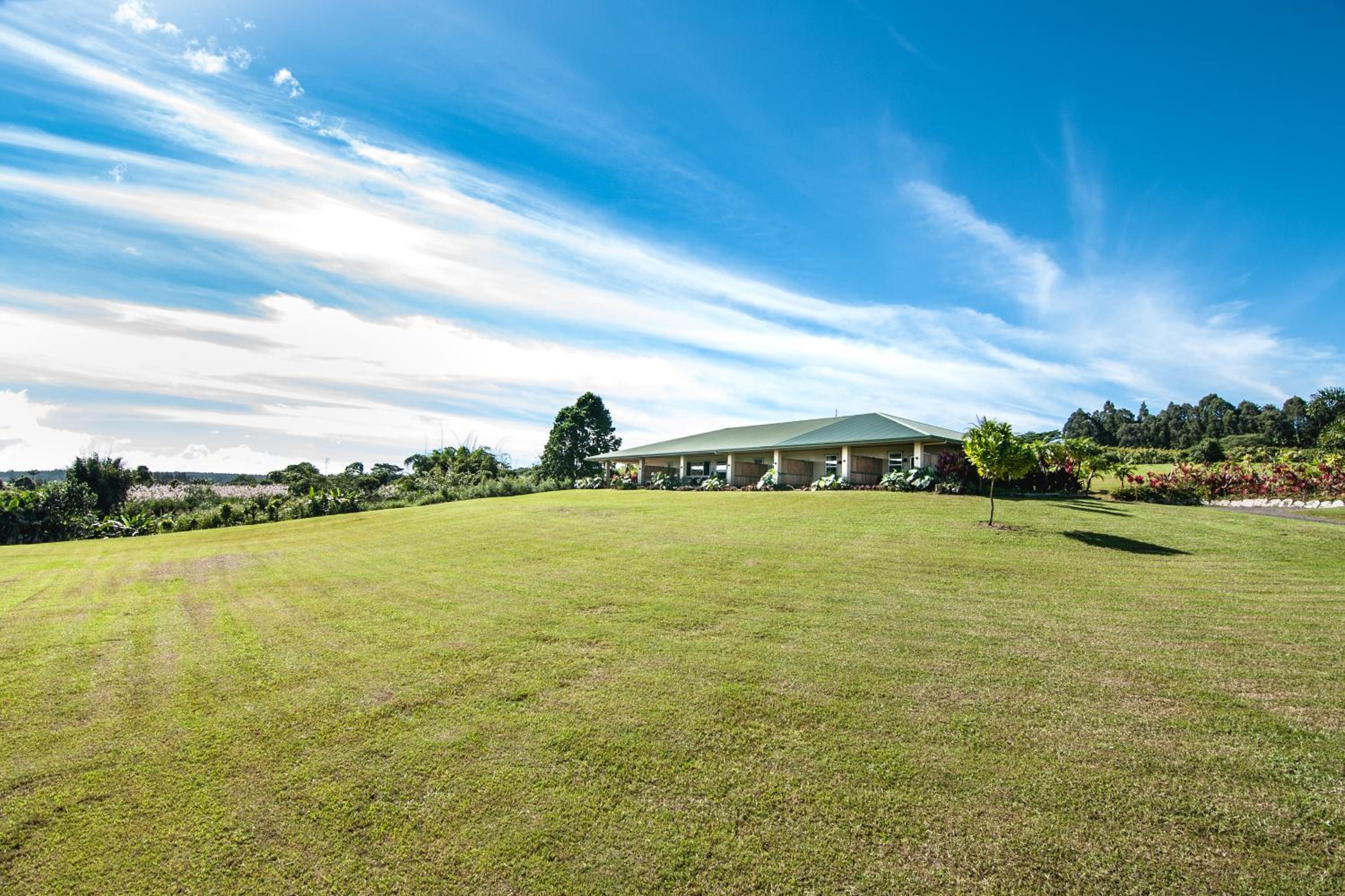 Mahana House Country Inn
