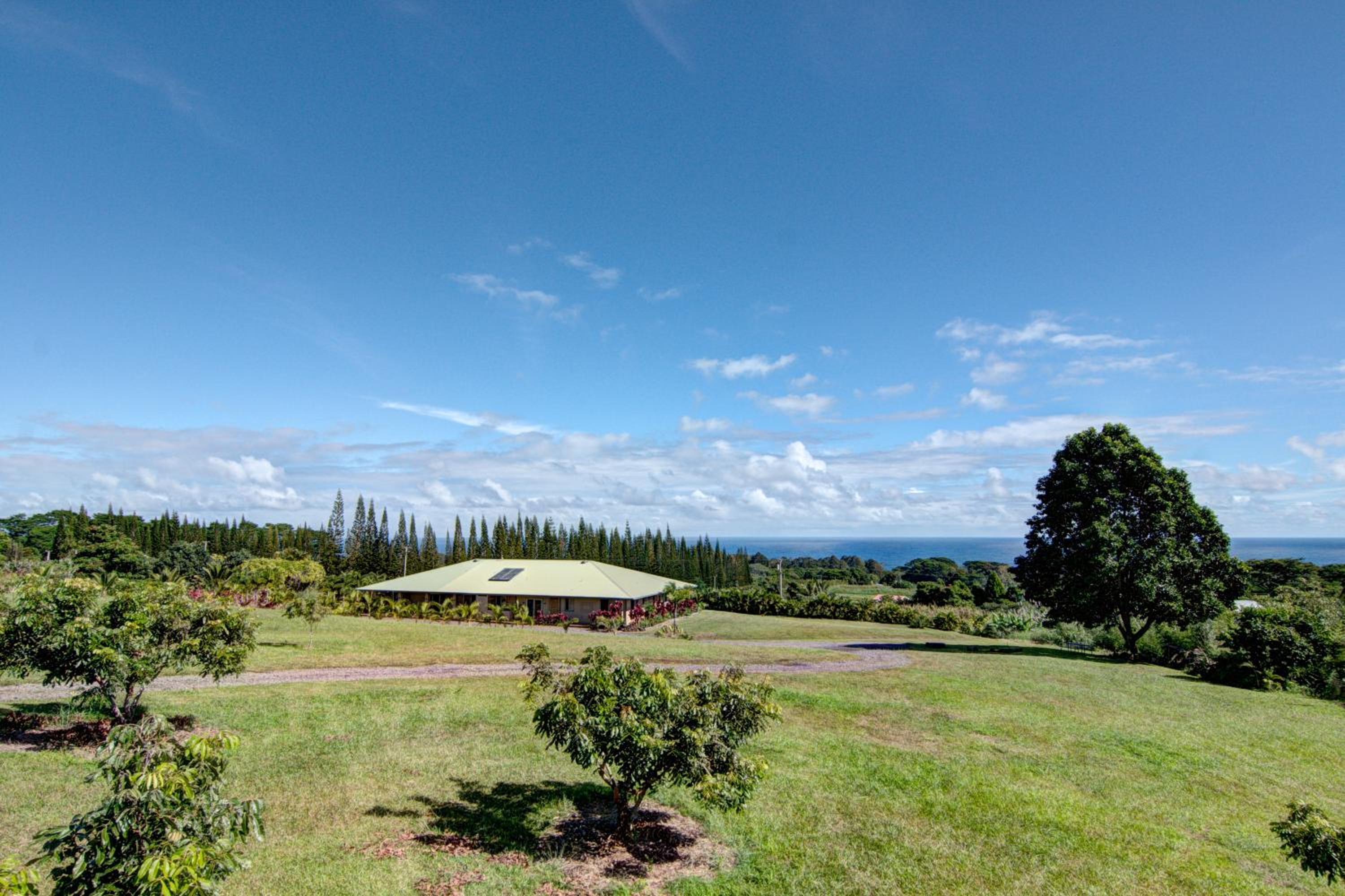 Mahana House Country Inn
