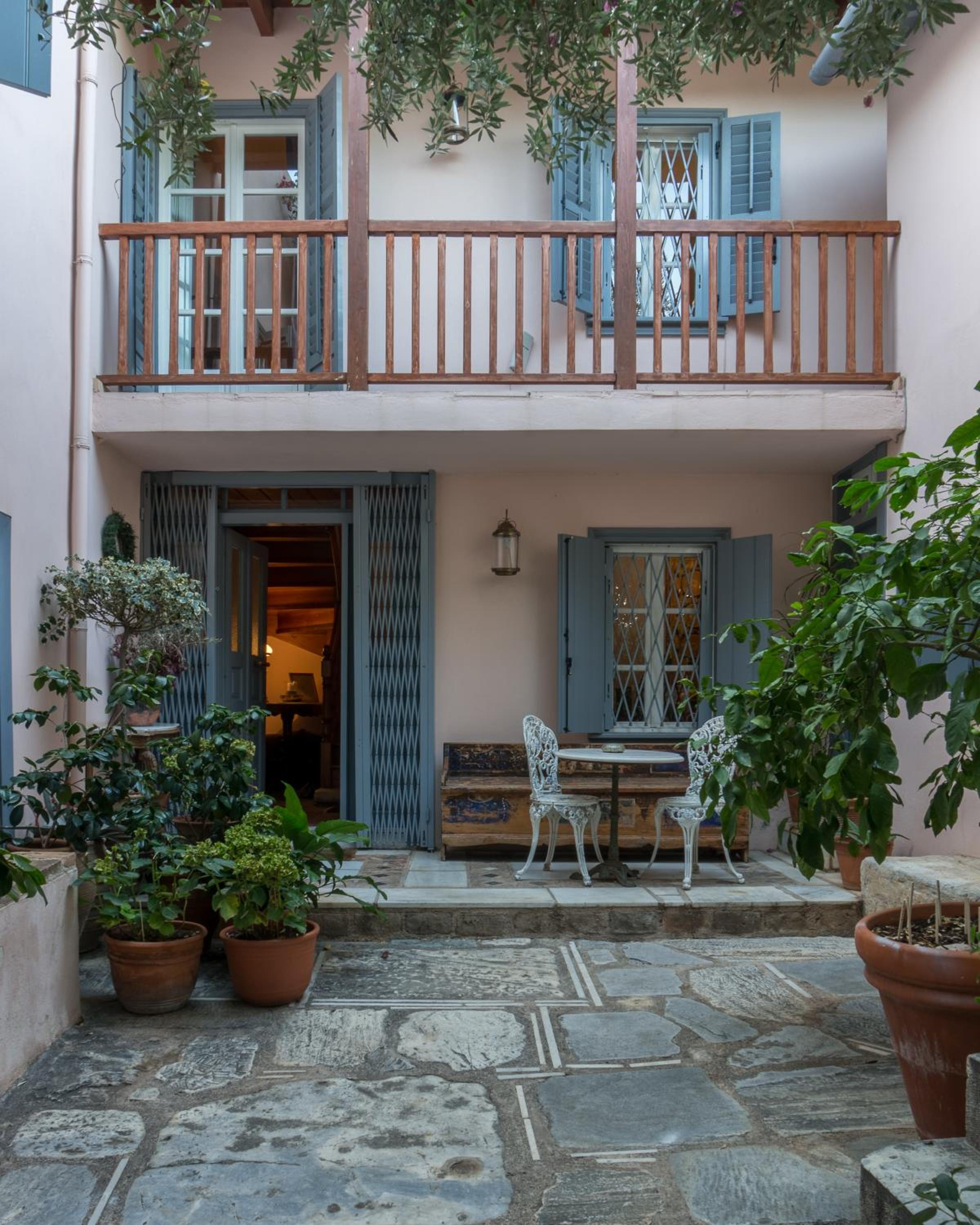 Acropolis Villa in Plaka