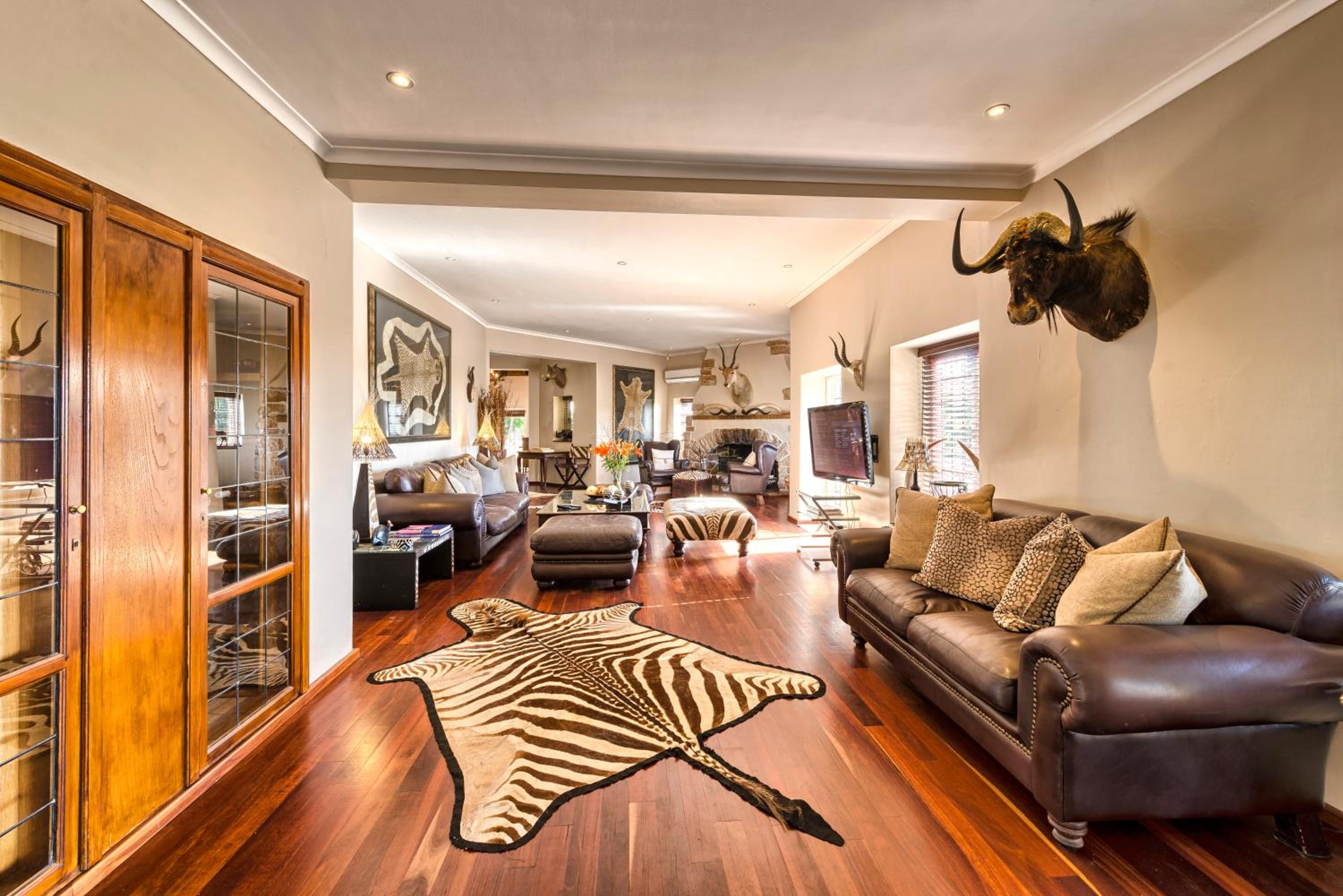 Ikhaya Safari Lodge