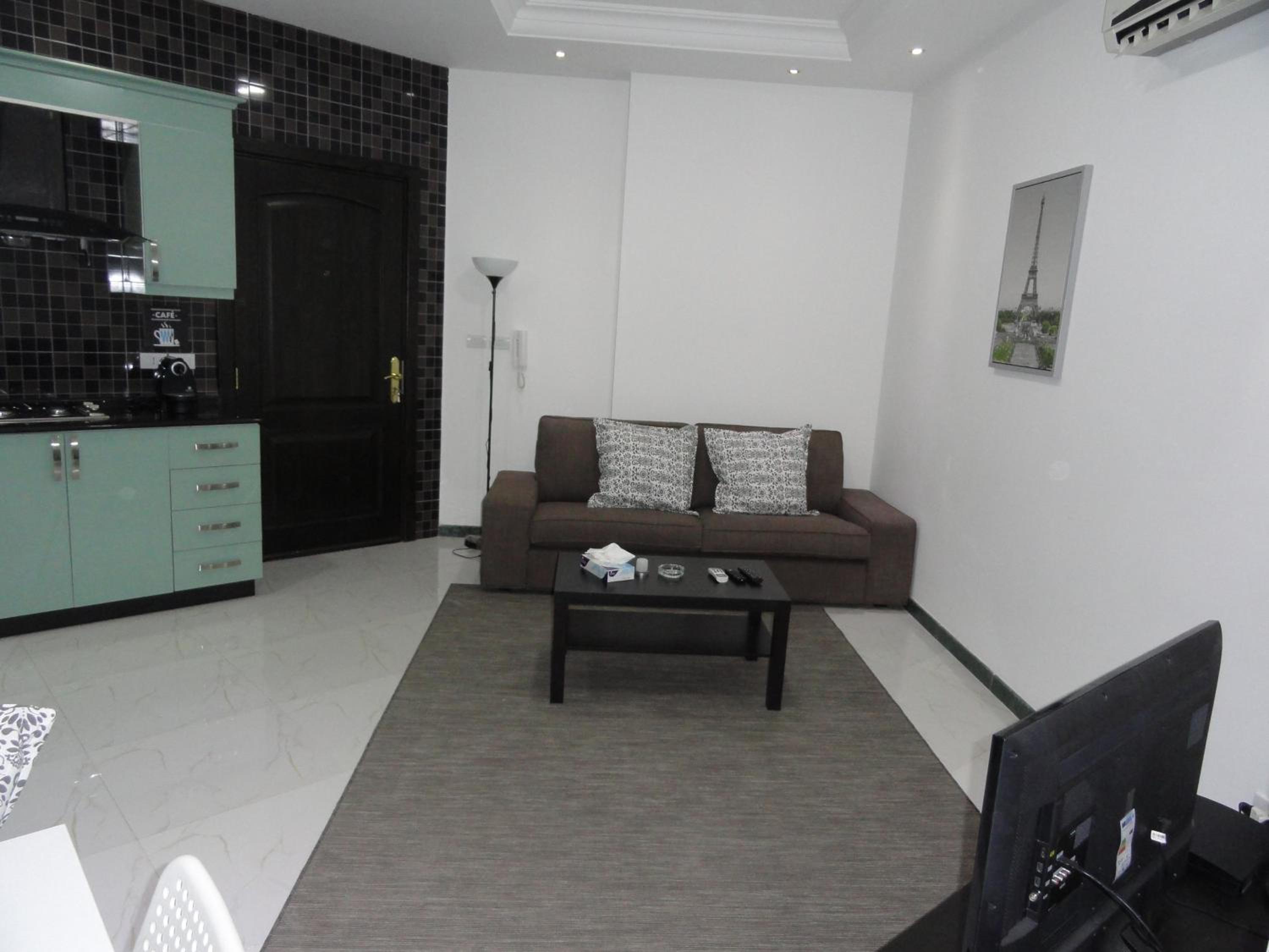Diyarkom Apartment