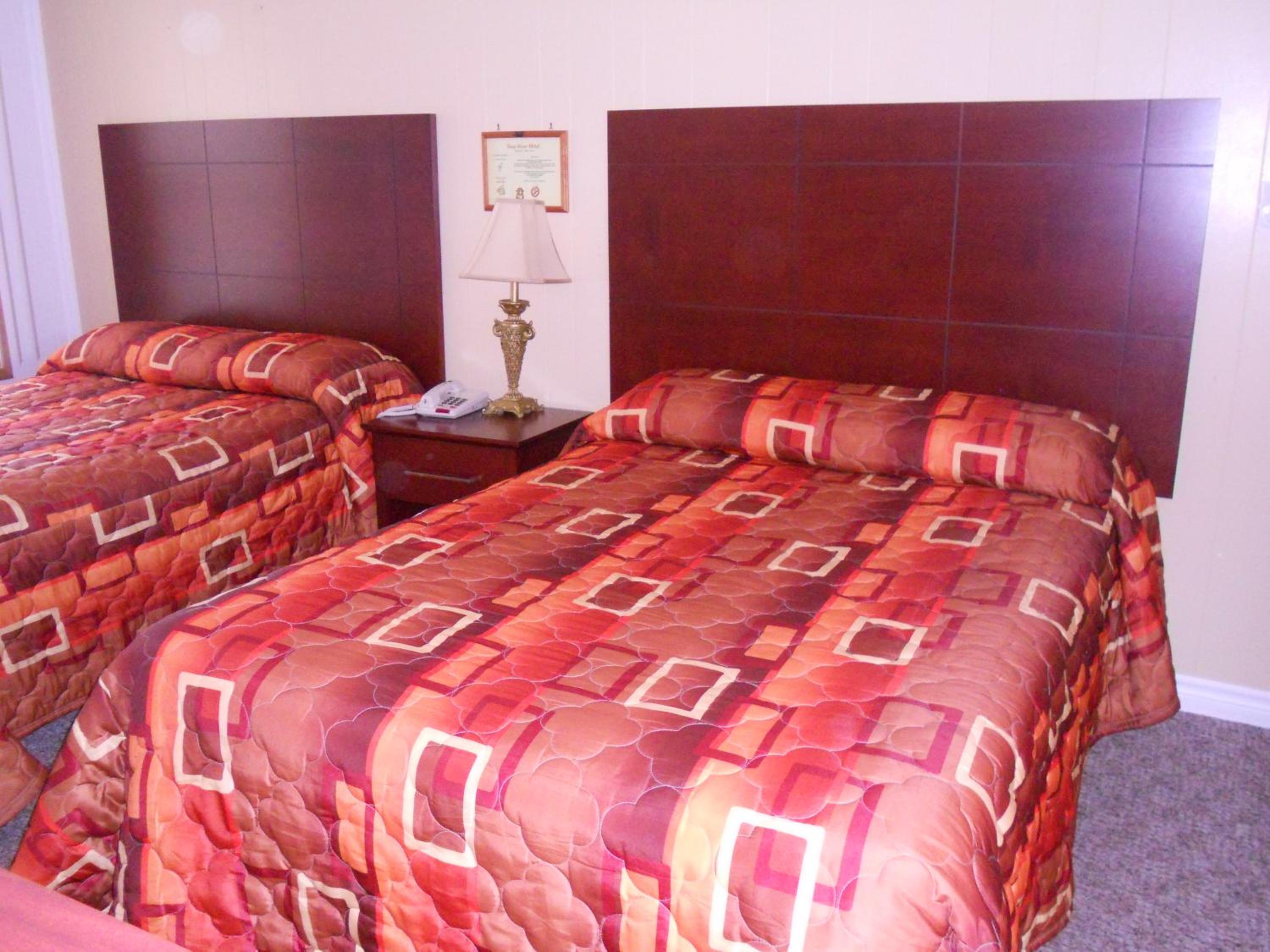 Deep River Motel