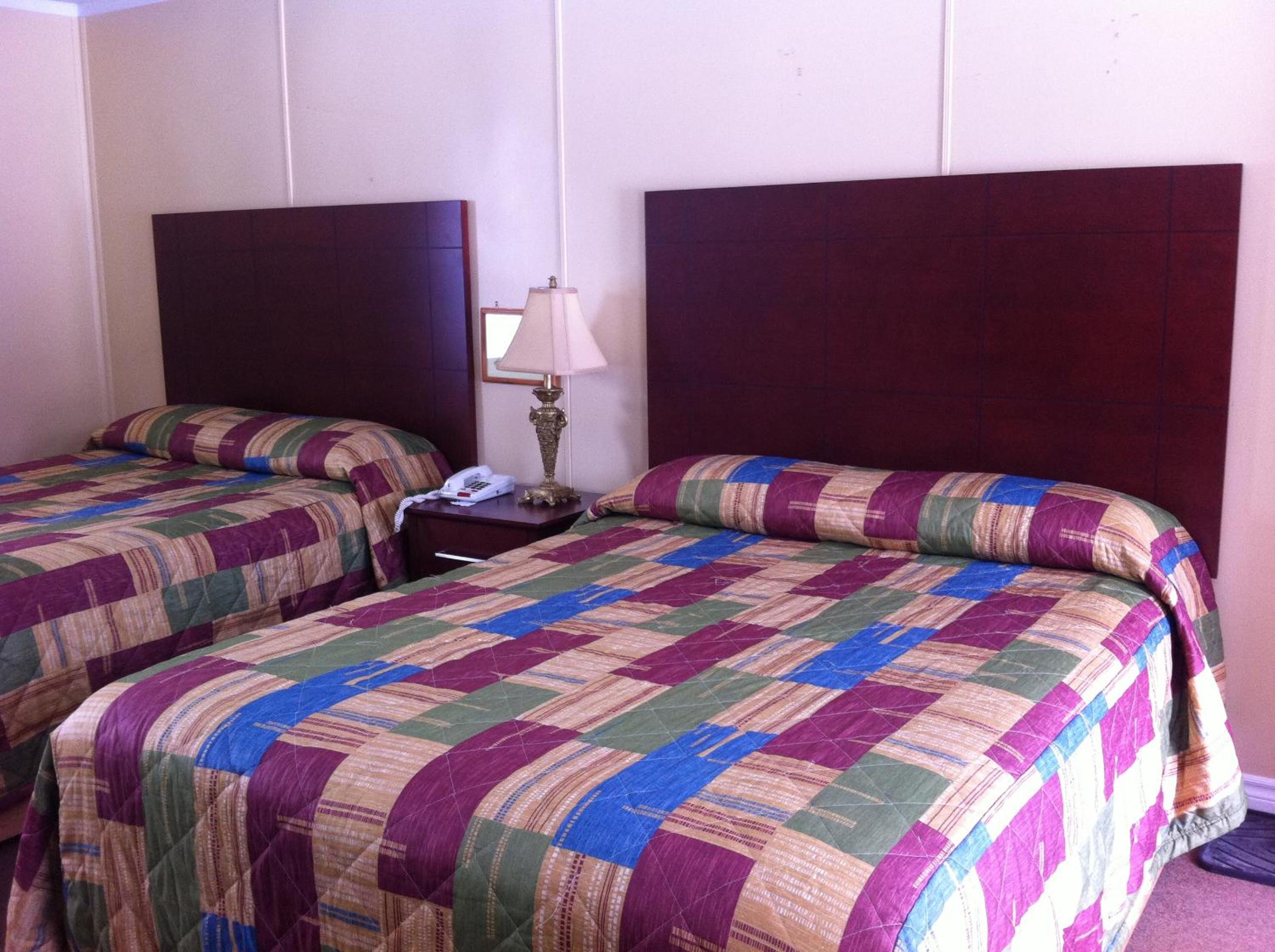 Deep River Motel